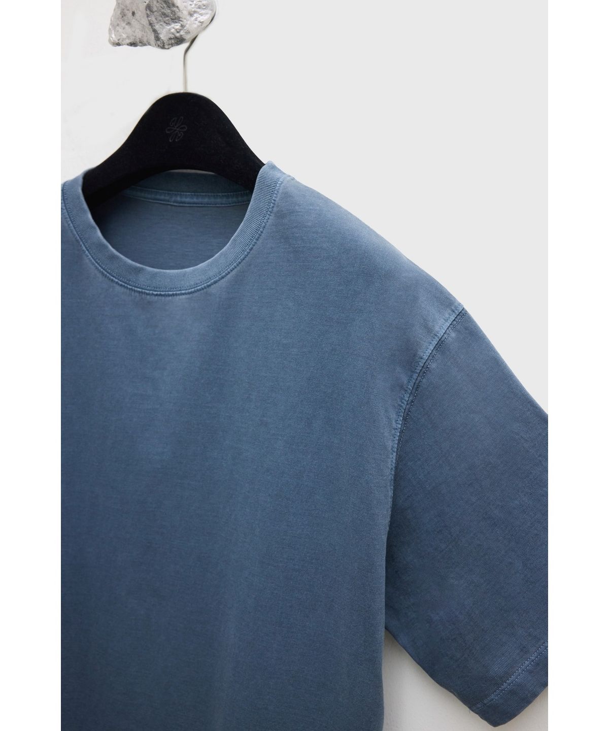 유스(YOUTH) Leather Trim H/S T-shirt - Washed Blue