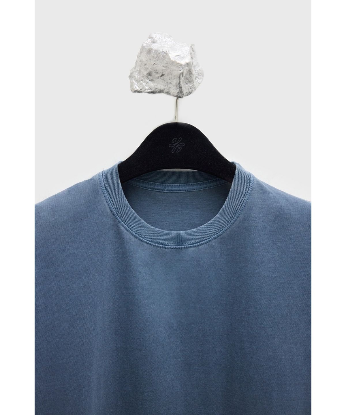 유스(YOUTH) Leather Trim H/S T-shirt - Washed Blue