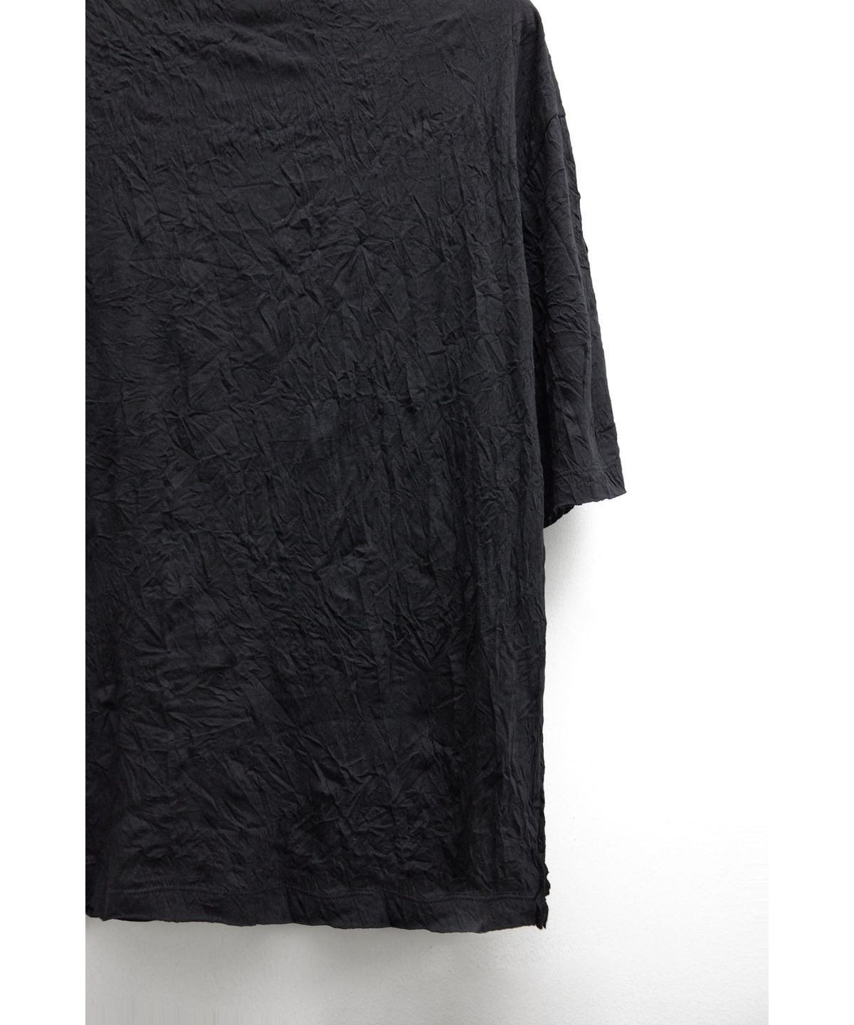 유스(YOUTH) Creased Mock-neck H/S T-shirt - Black