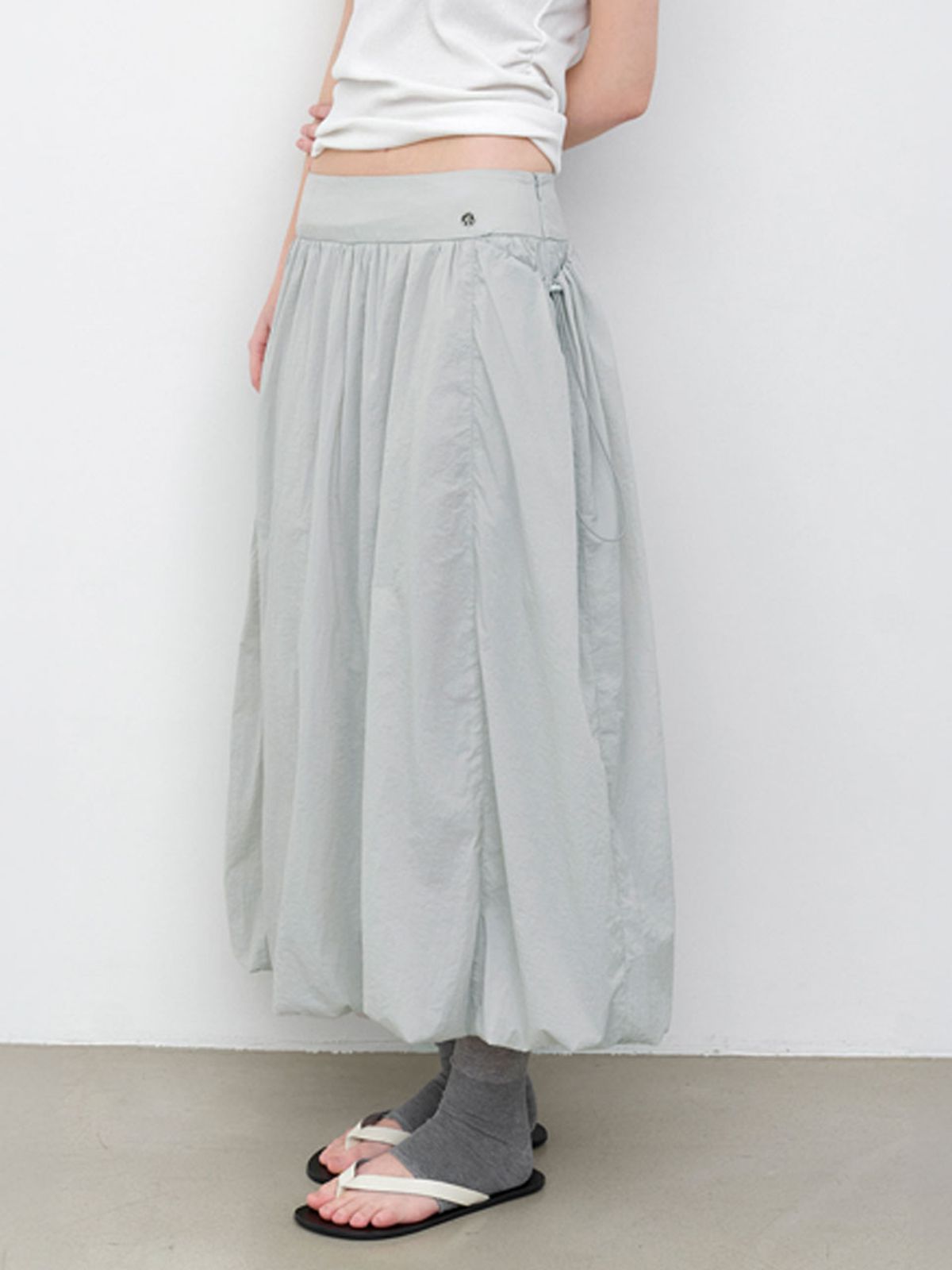 아틀리에 나인(ATELIER NAIN) YU NYLON SHIRRING BALLOON SKIRT (SK-5105)