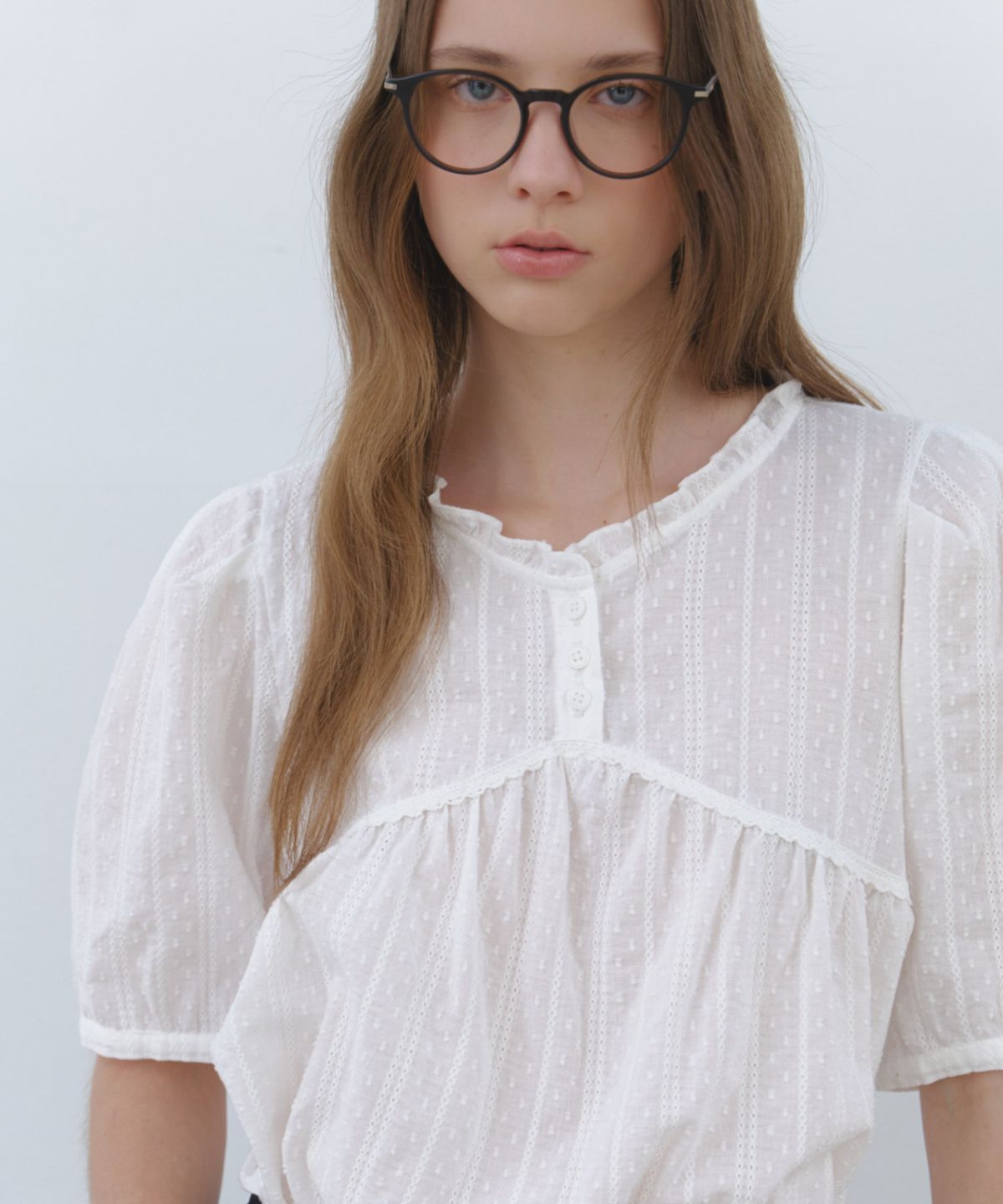 클루니(CLUNY) Pure Volume Blouse - white