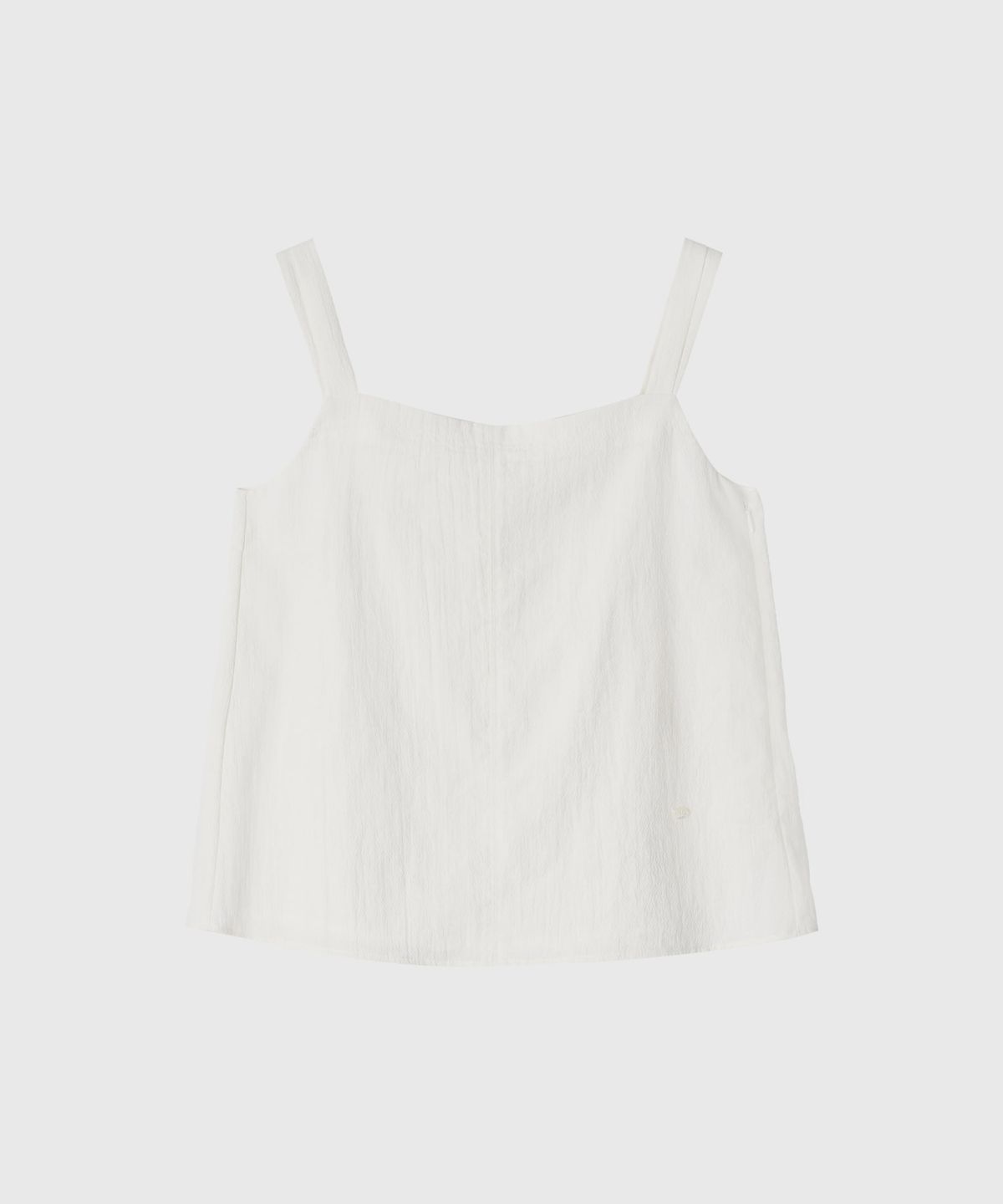 룩캐스트(LOOKAST) 미렐르 턱 디테일 슬리브리스 탑_아이보리 / MIRELLE TUCKED SLEEVELESS TOP_IVORY