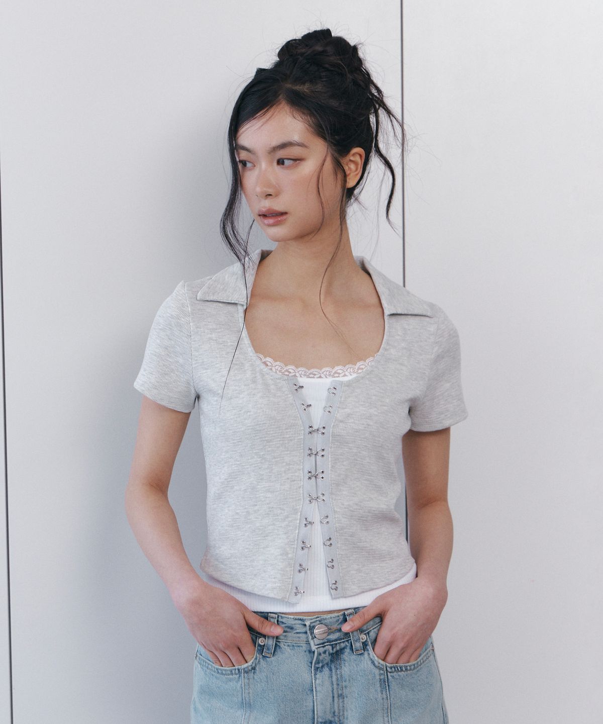 큐리티(CURETTY) C HOOK & EYE SLIM HALF TOP_LIGHT GREY