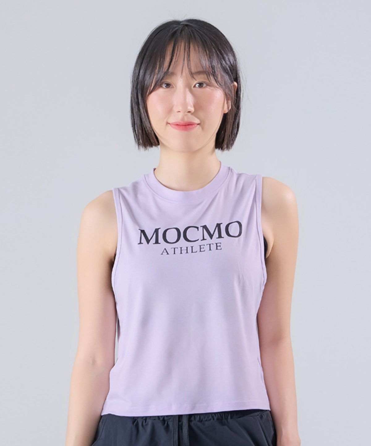 모크모(MOCMO) 애슬릿 크롭 나시 티셔츠