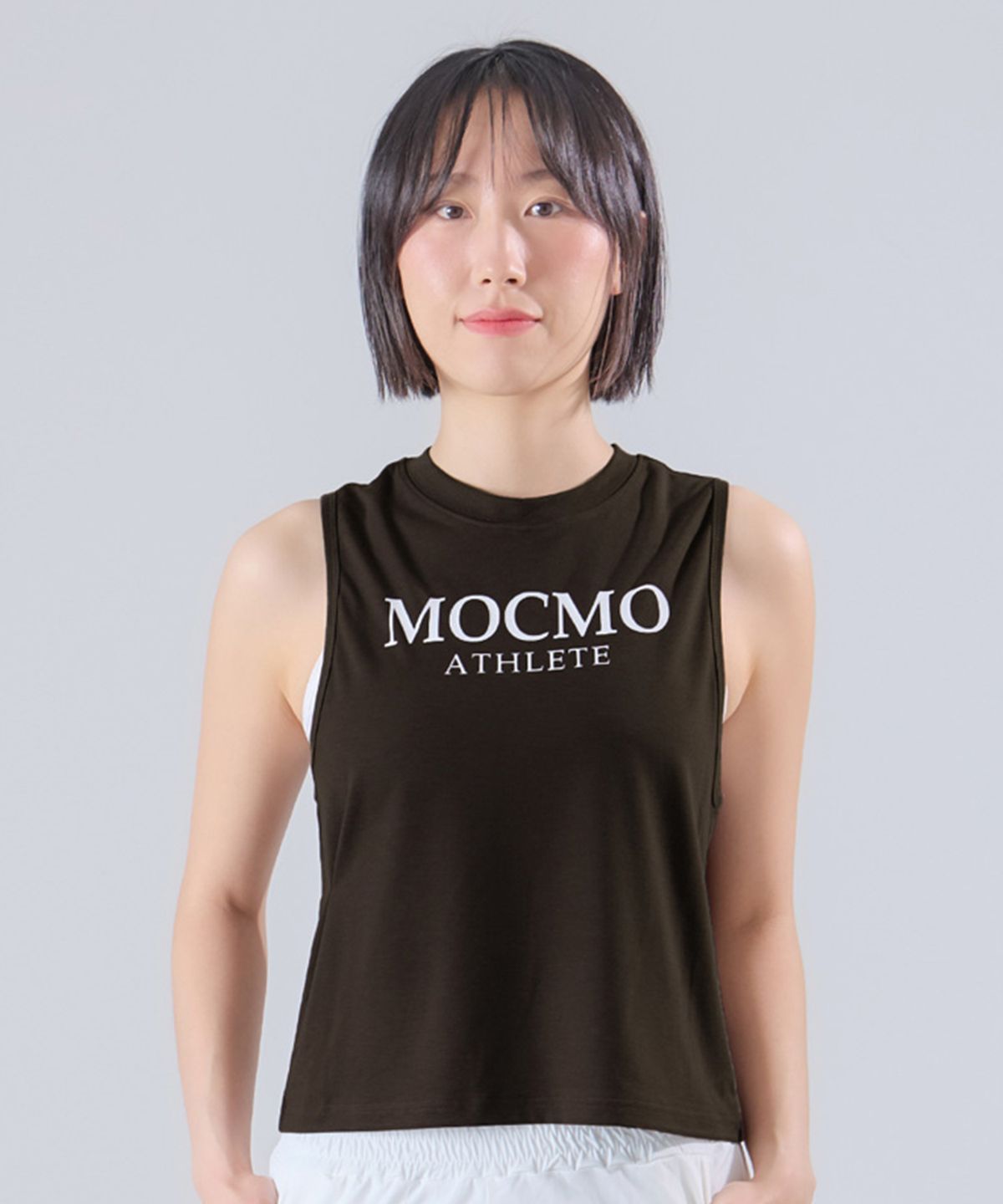 모크모(MOCMO) 애슬릿 크롭 나시 티셔츠