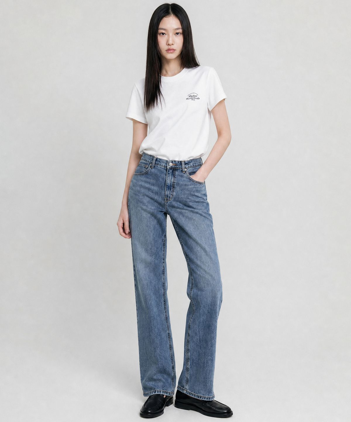 룩캐스트(LOOKAST) [UNISEX]리브 레터링 티셔츠_화이트 / RIV LETTERING T-SHIRT_WHITE
