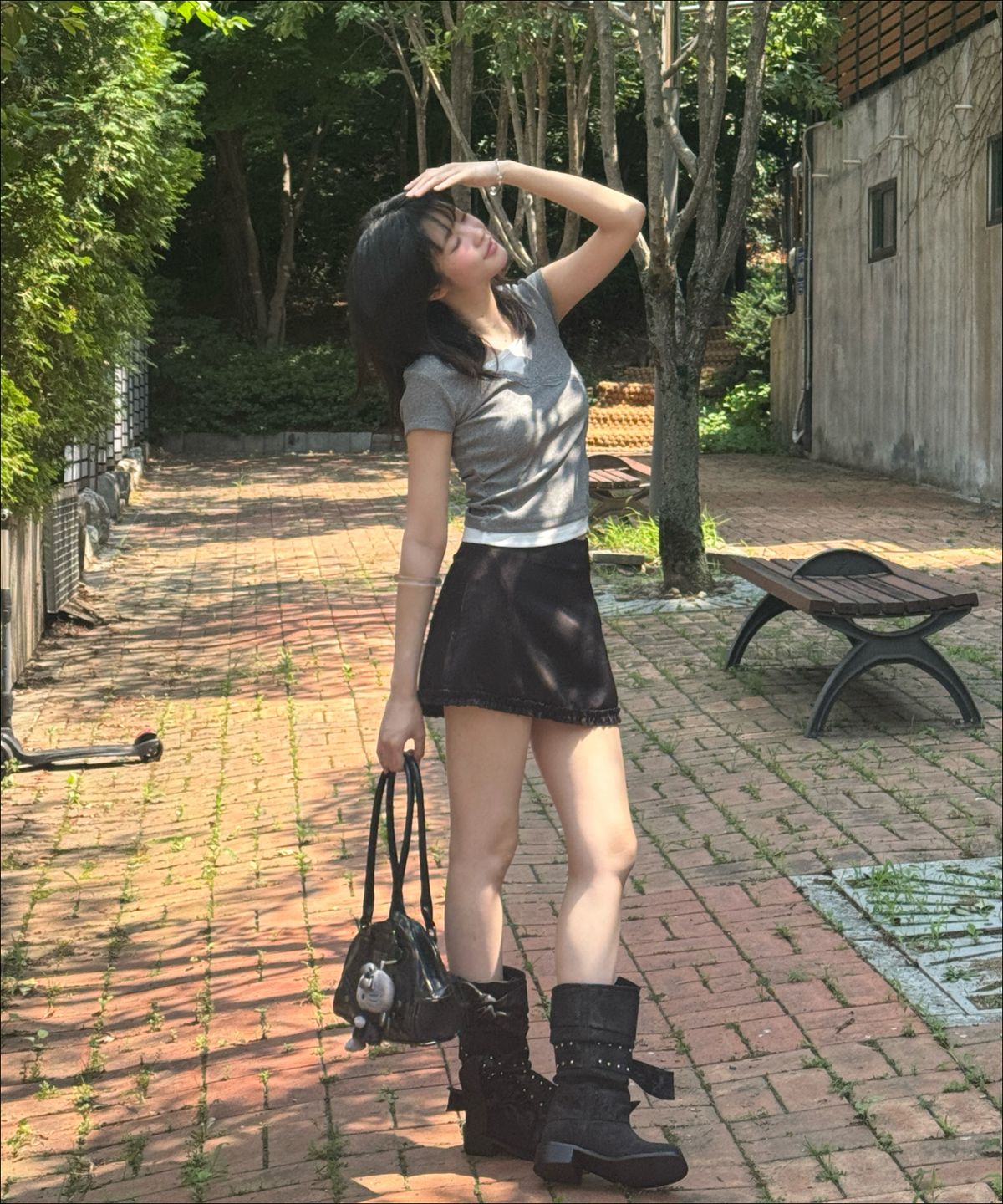 미쏘(MIXXO) 레이스 랩 반팔 티셔츠