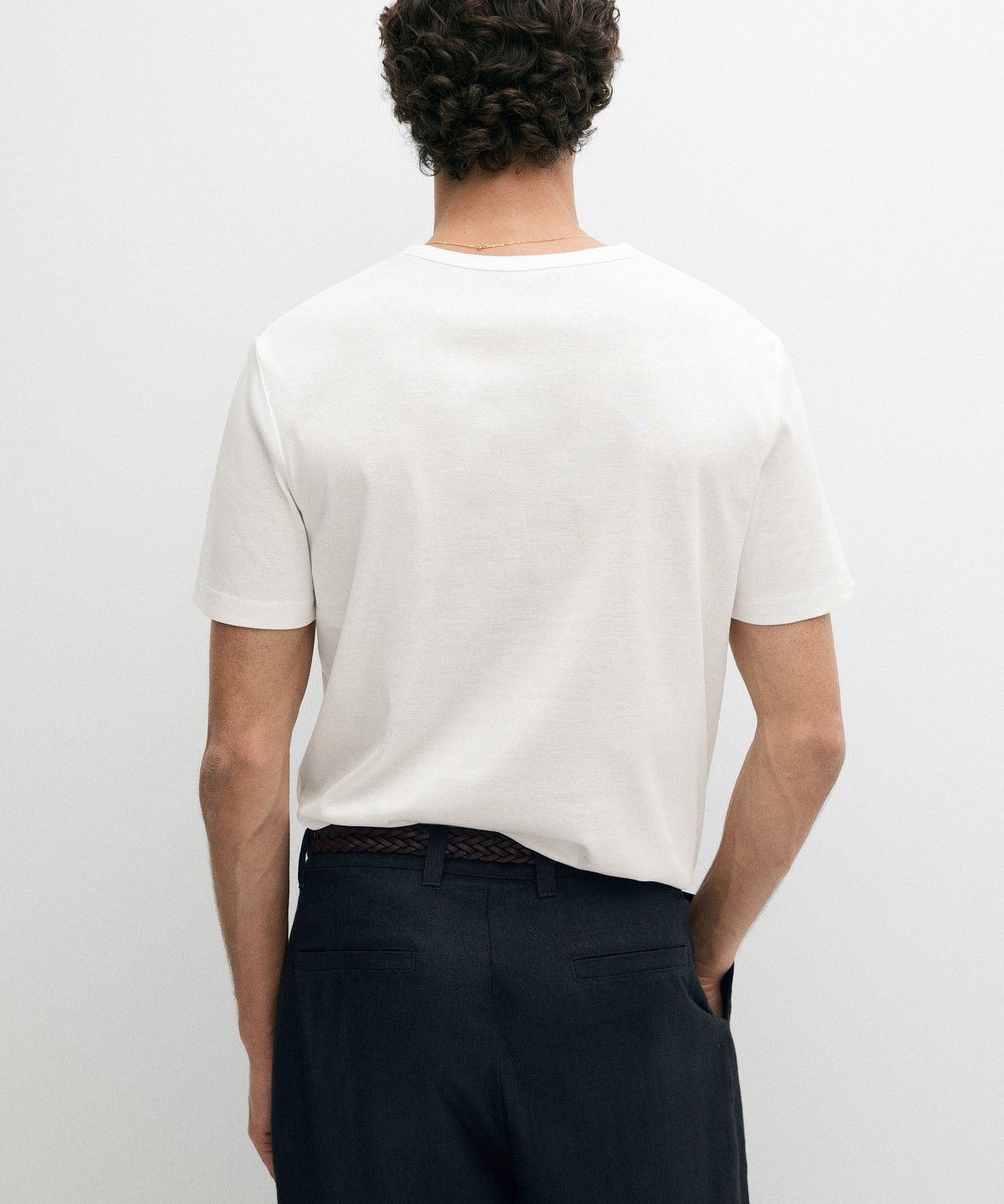 마시모두띠(MASSIMO DUTTI) 100% 코튼 헨리넥 티셔츠