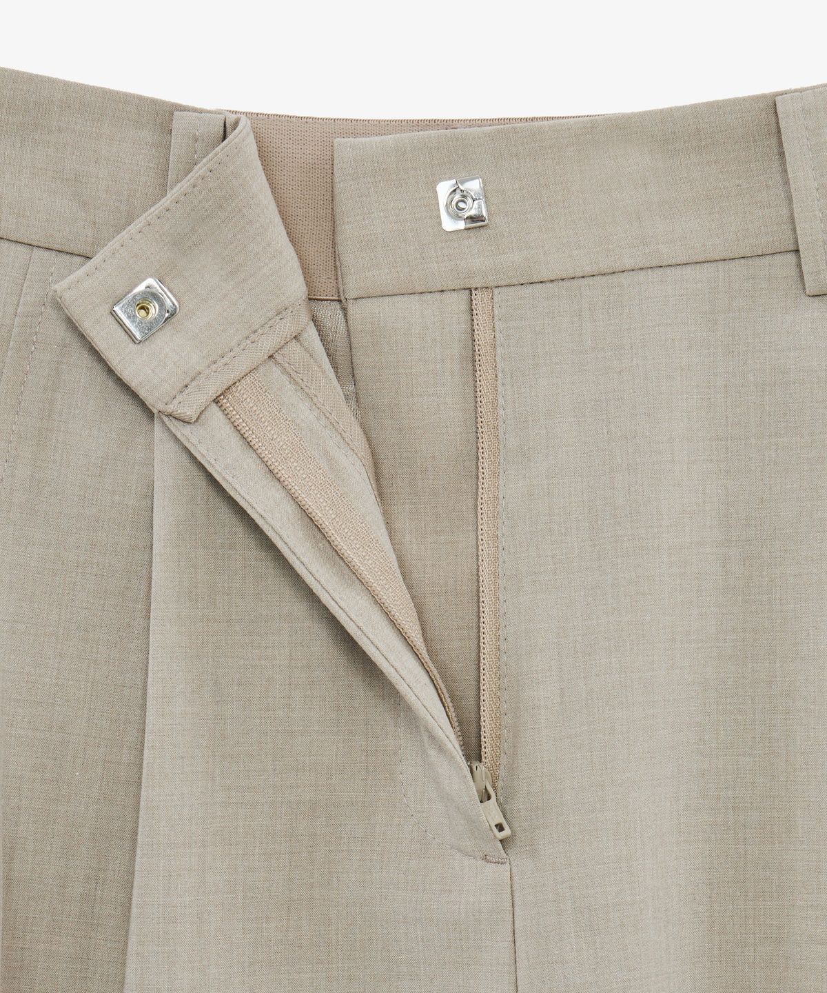 라코스테(LACOSTE) 여성 버뮤다 팬츠 FF959E-56G 02S