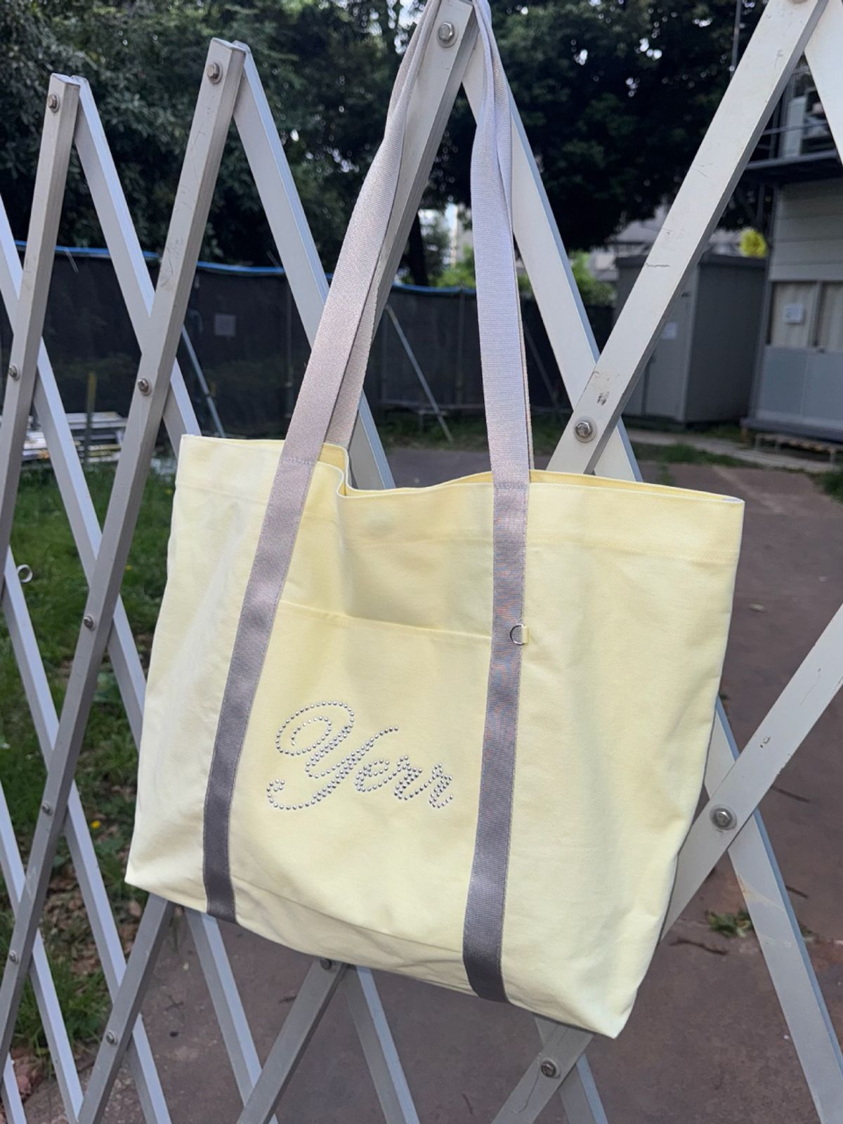 아이세이예르(ISAYYERR) Yerr Cotton Bag (lemon)
