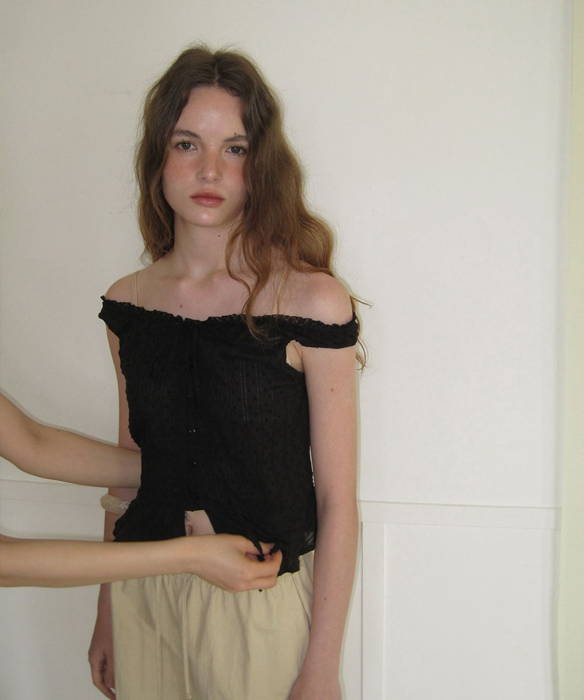 어패럴아카이브(APPAREL ARCHIVE) Colin two-way blouse - Black