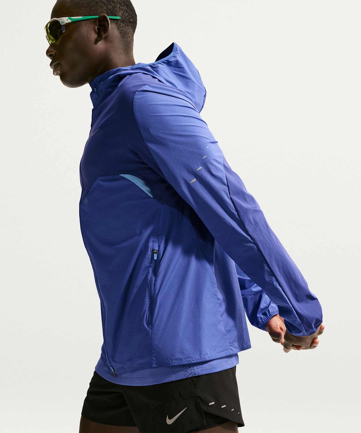 나이키(NIKE) 스트라이드 리펠 러닝 재킷 M - 딥 로얄 블루:래피스:로얄 펄스 / IF2368-455