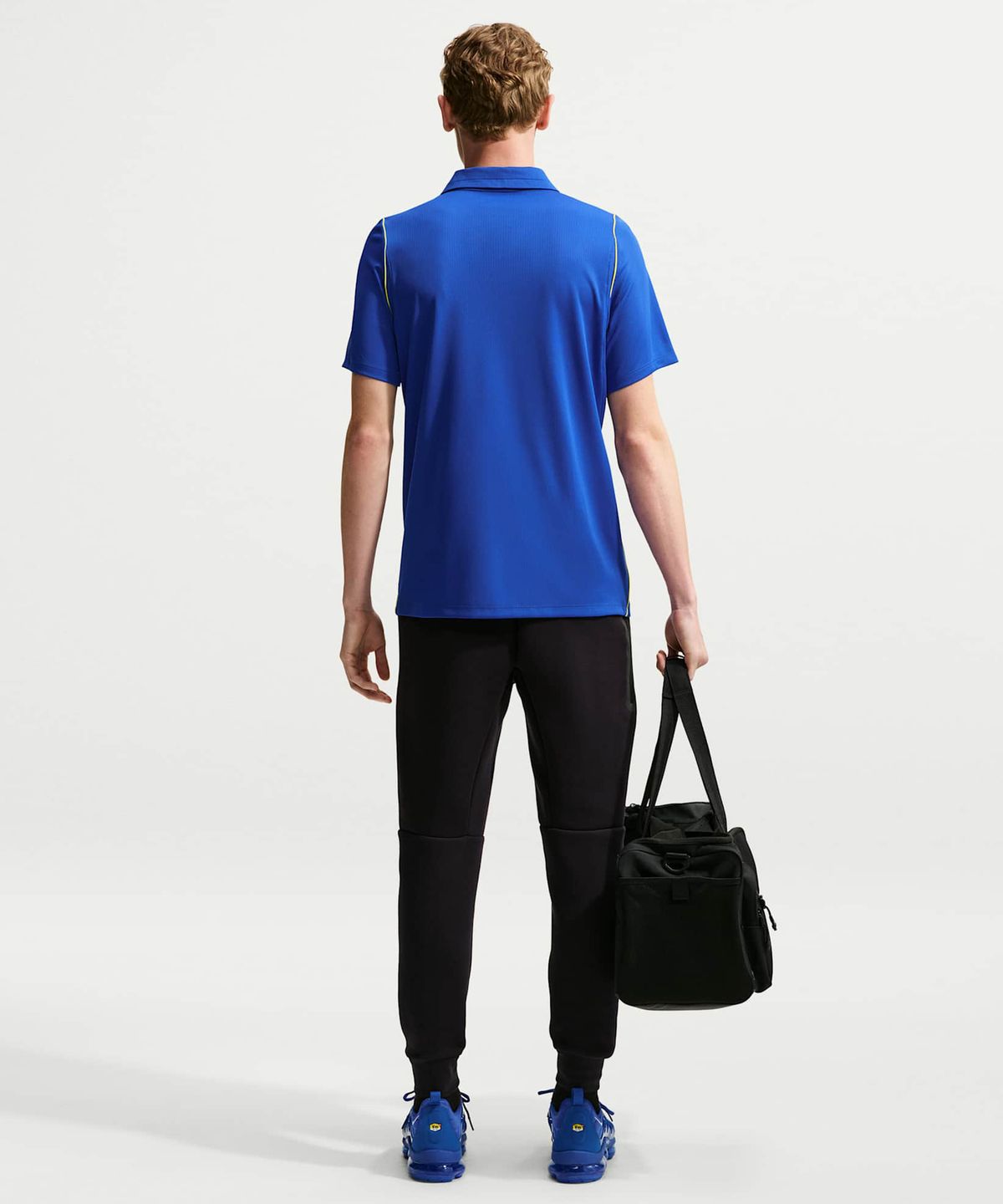 나이키(NIKE) 첼시 F.C. 2026/27 스타디움 홈 드라이 핏 축구 레플리카 저지 M - 브라이트 블루:미드웨스트 골드 / II1904-453