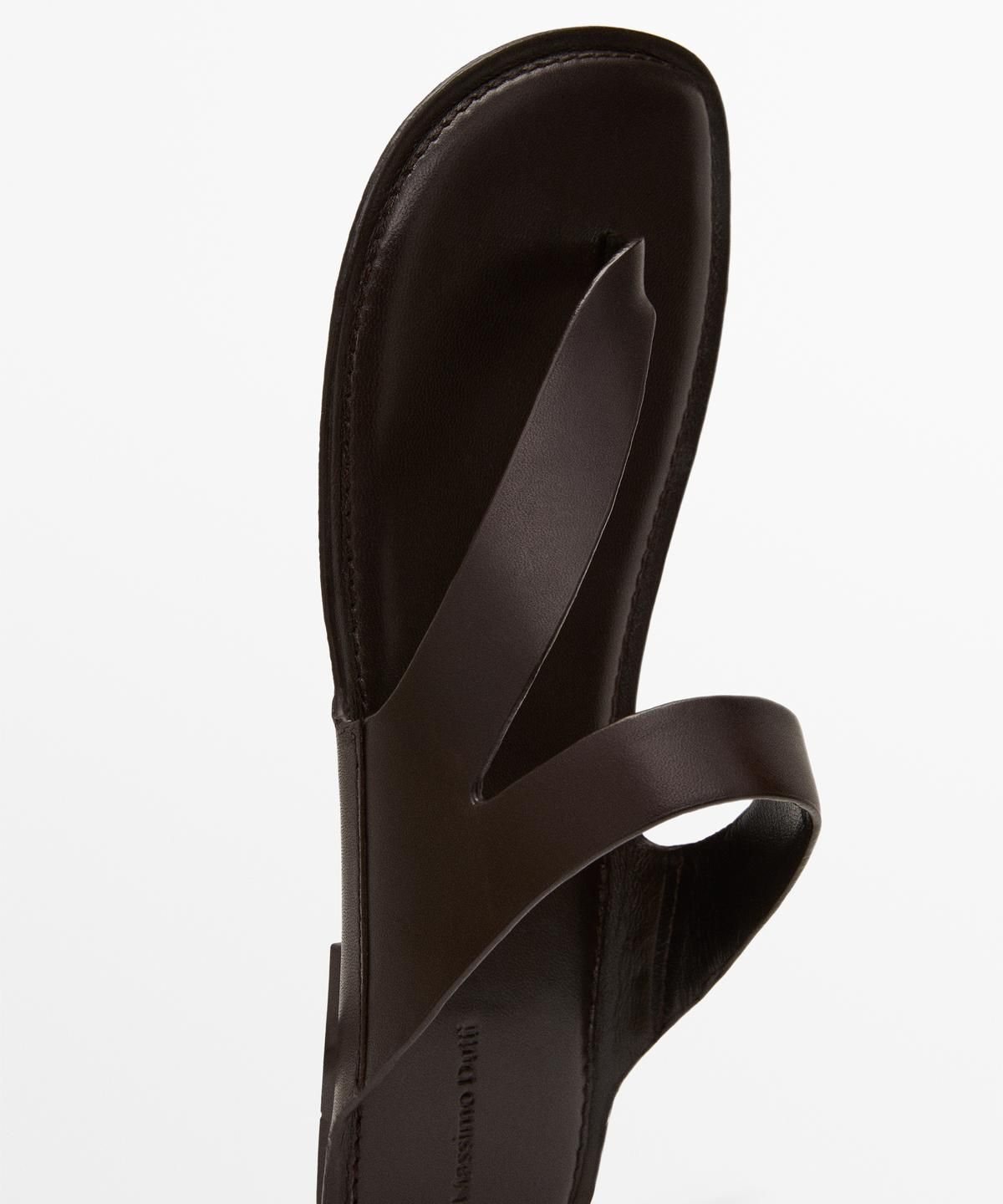 마시모두띠(MASSIMO DUTTI) 언밸런스 가죽 토 샌들