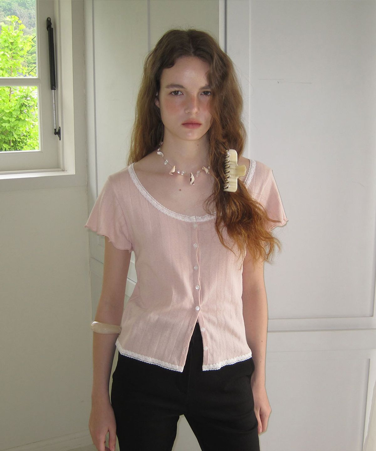 어패럴아카이브(APPAREL ARCHIVE) Canny punching lace mini cardigan - Pink