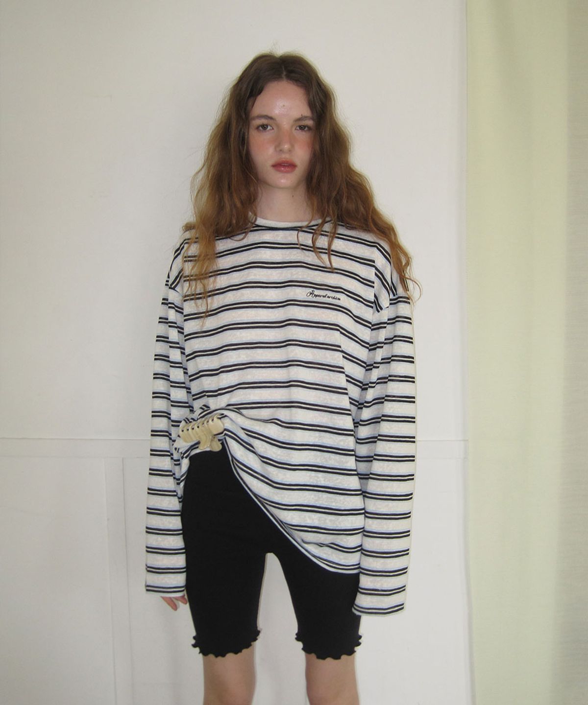 어패럴아카이브(APPAREL ARCHIVE) Tinkle stripe summer long sleeve tee - Skyblue