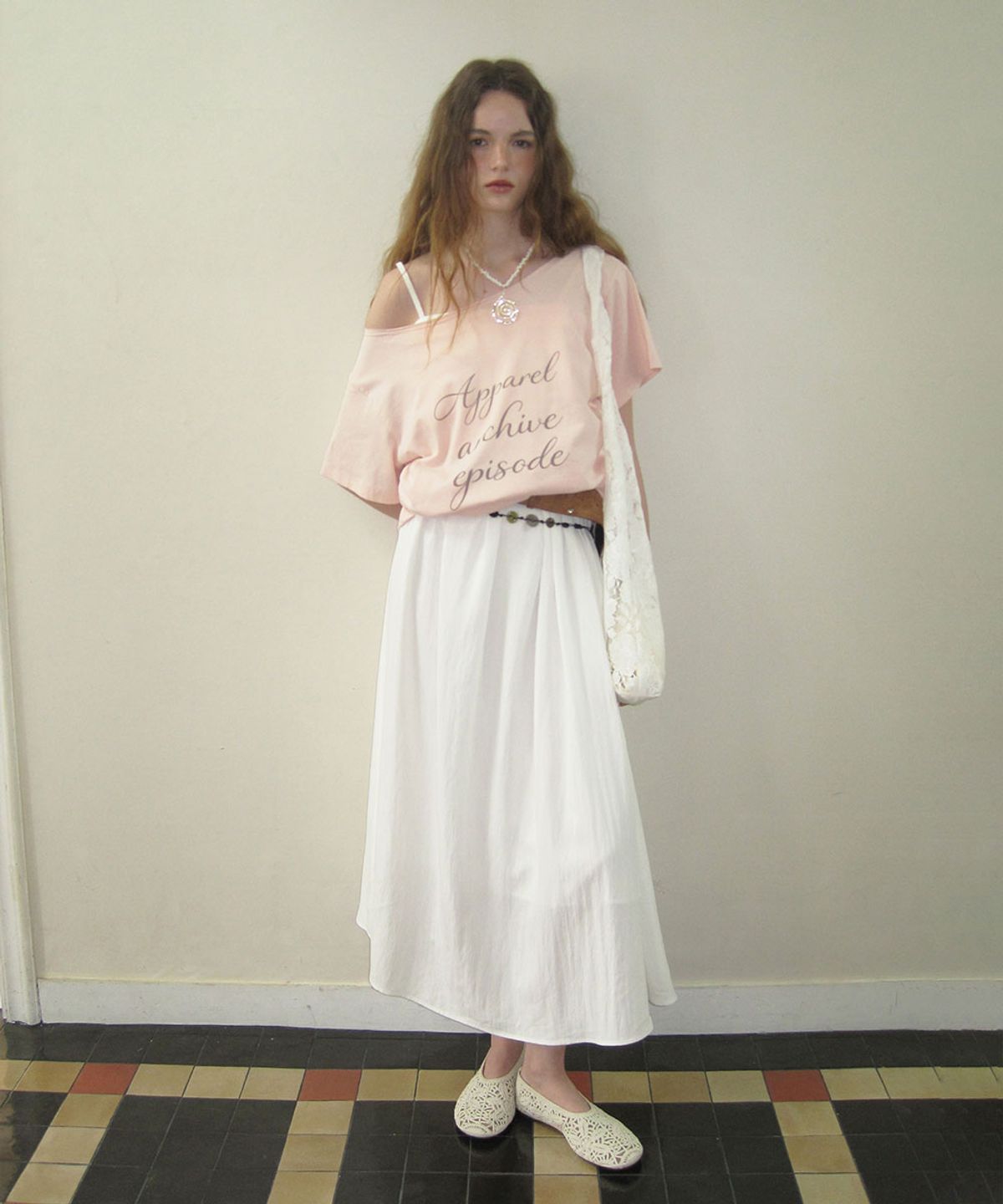 어패럴아카이브(APPAREL ARCHIVE) Kona off-shoulder t-shirt - Pink