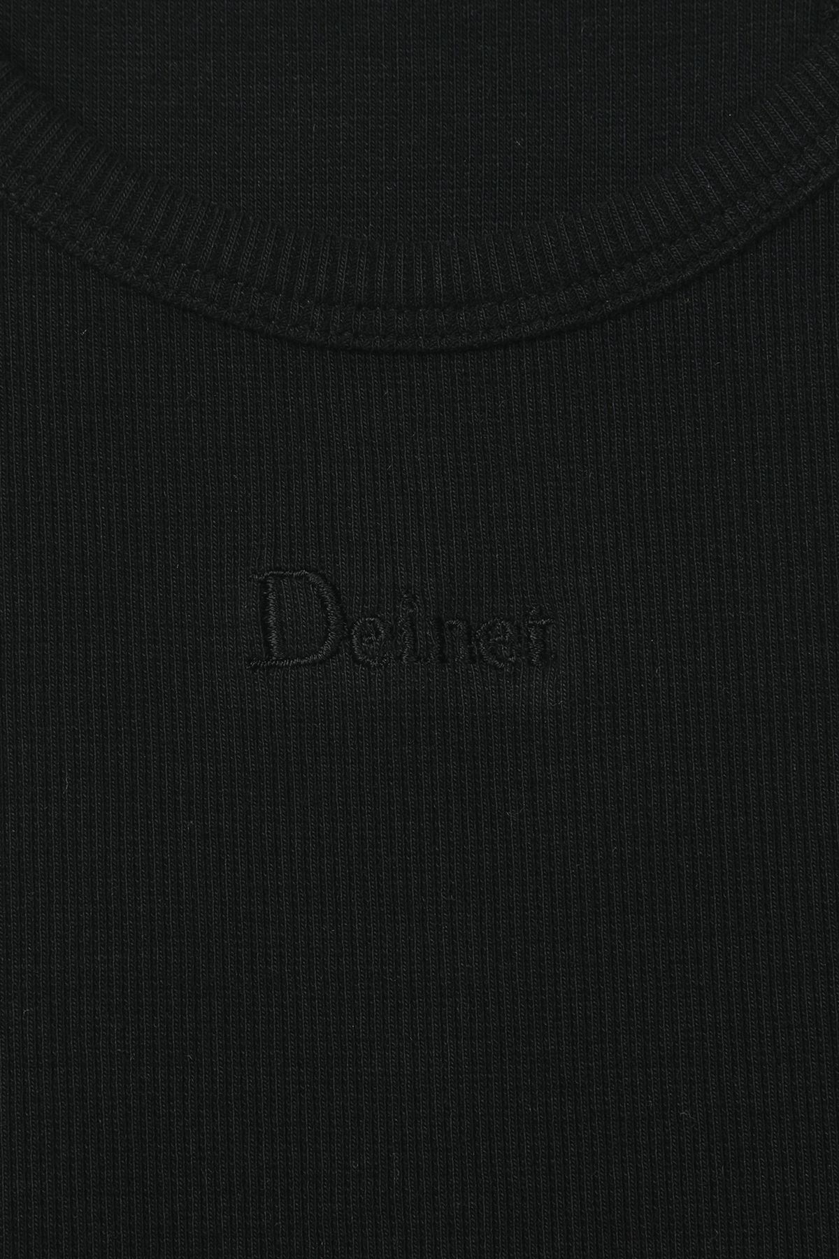 다이닛(DEINET) ARC SNAP TANK TOP IN BLACK