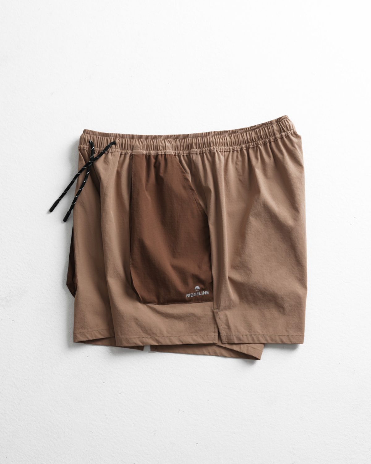 릿지라인(RIDGELINE) 남자 나일론 여름 반바지 러닝 등산 헬스 WBS101