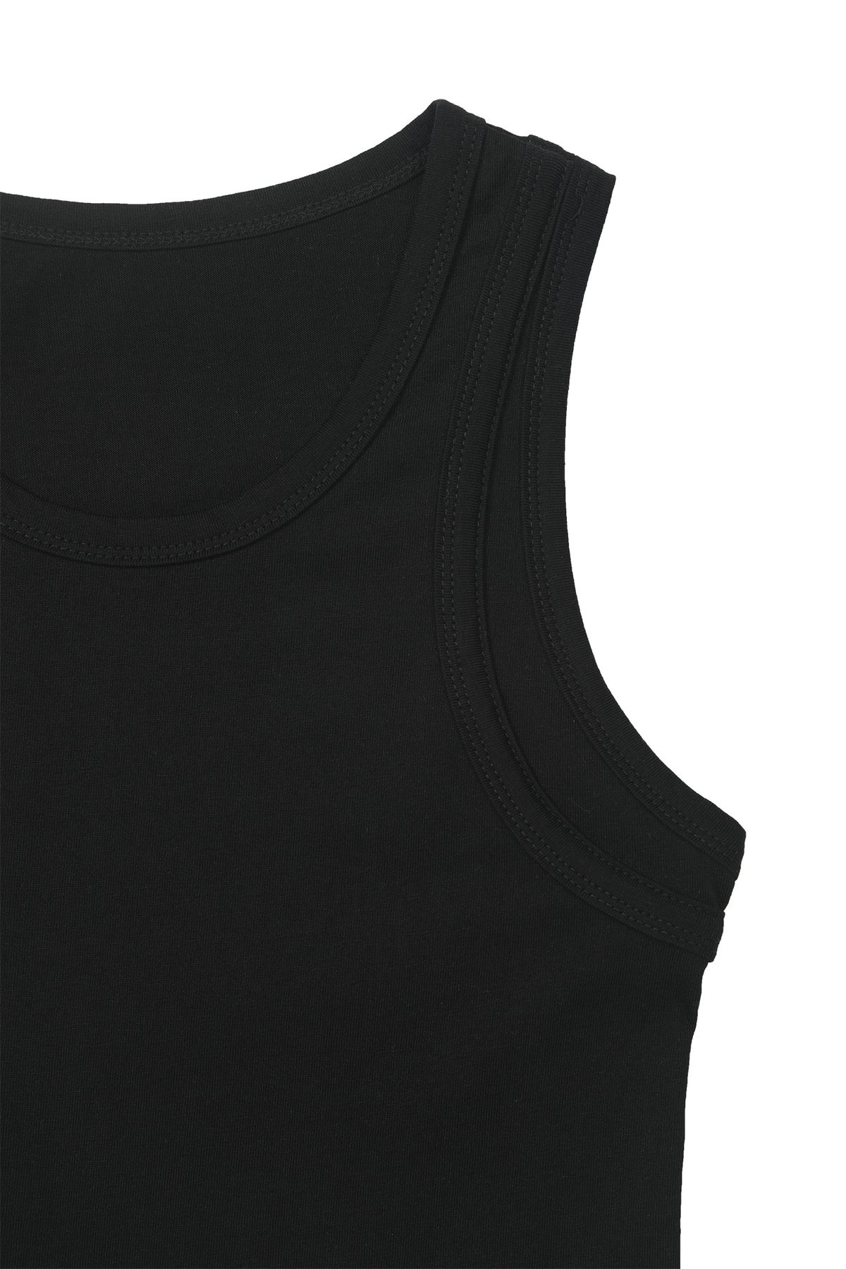 다이닛(DEINET) LAYERED SLEEVELESS IN BLACK