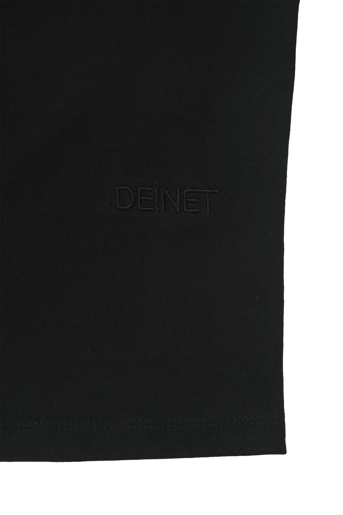 다이닛(DEINET) LAYERED SLEEVELESS IN BLACK