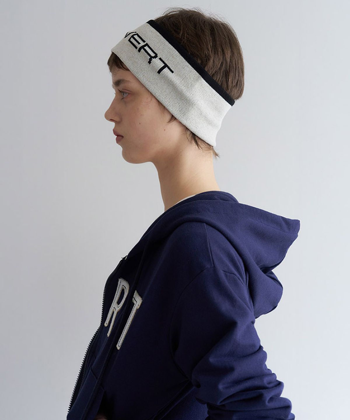 타버트(TARVERT) Tarvert  Logo Hairband  - Black Logo