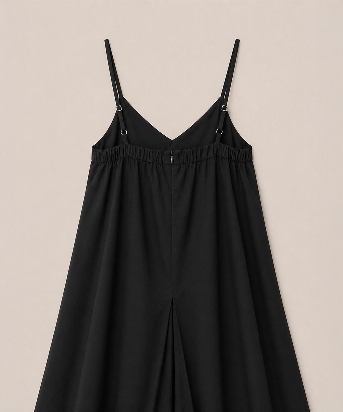 320쇼룸(320SHOWROOM) Cotton V-Neck Pocket Slip Dress Black