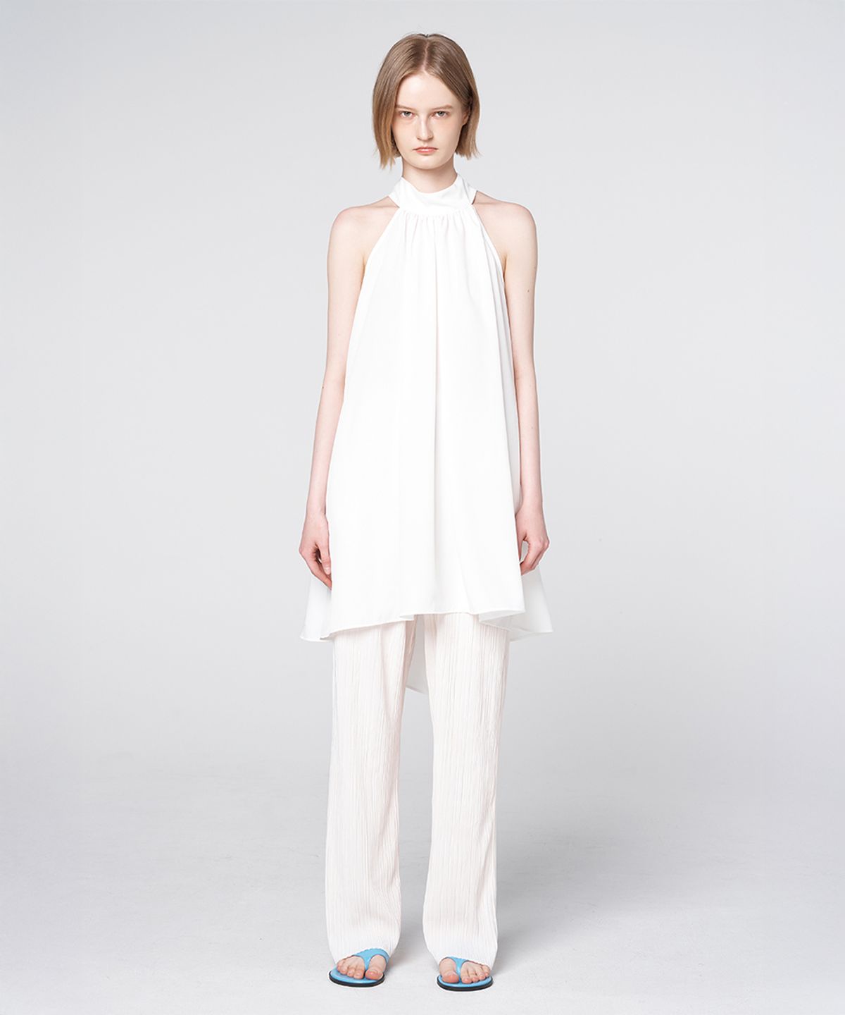 320쇼룸(320SHOWROOM) Halter Neck Shirring Asymmetric Mini Dress White