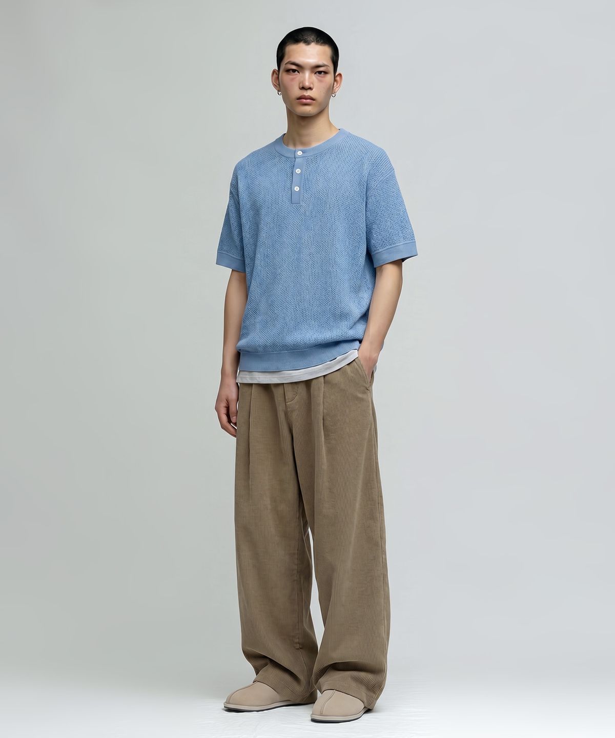 베리베인(VERYVAIN) AERO BREEZE HENLEY KNIT (SKY BLUE)