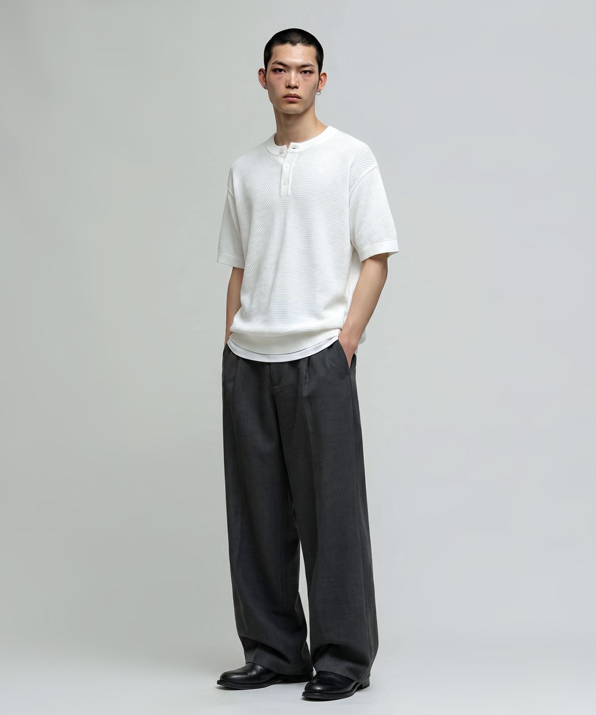 베리베인(VERYVAIN) AERO BREEZE HENLEY KNIT (WHITE)