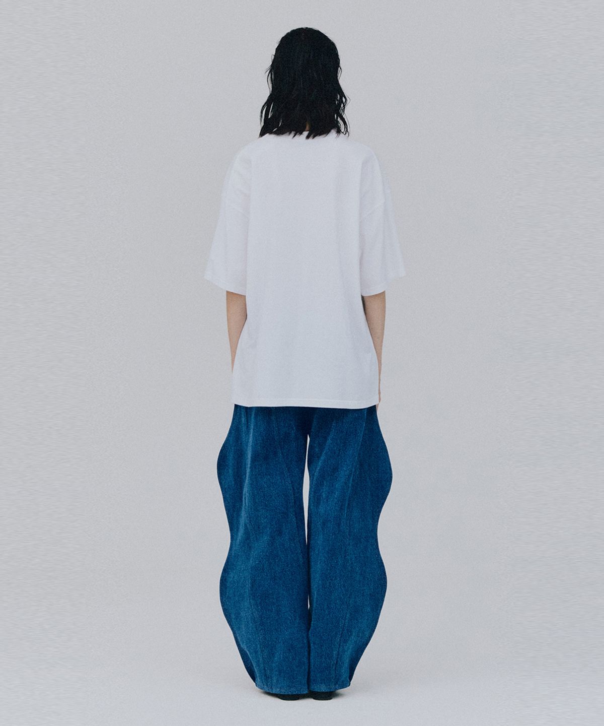베데르미(VEDERMI) wave curved denim pants