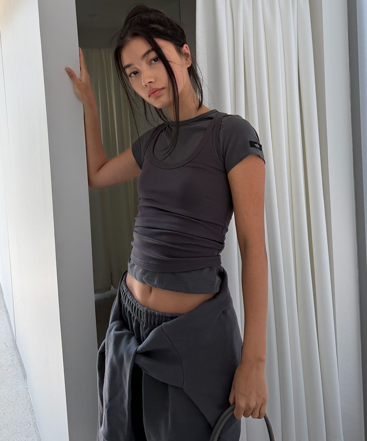오도어(ODOR) Mellow fit tee - Charcoal
