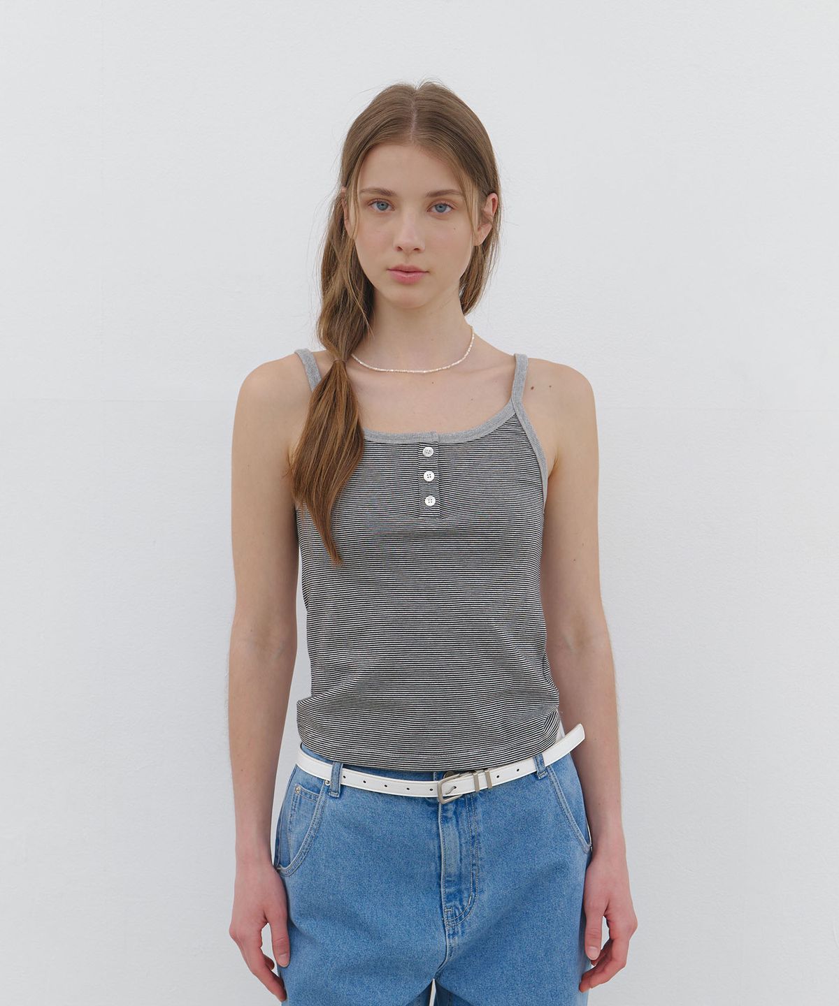 클루니(CLUNY) Fine Stripe Sleeveless Top - gray