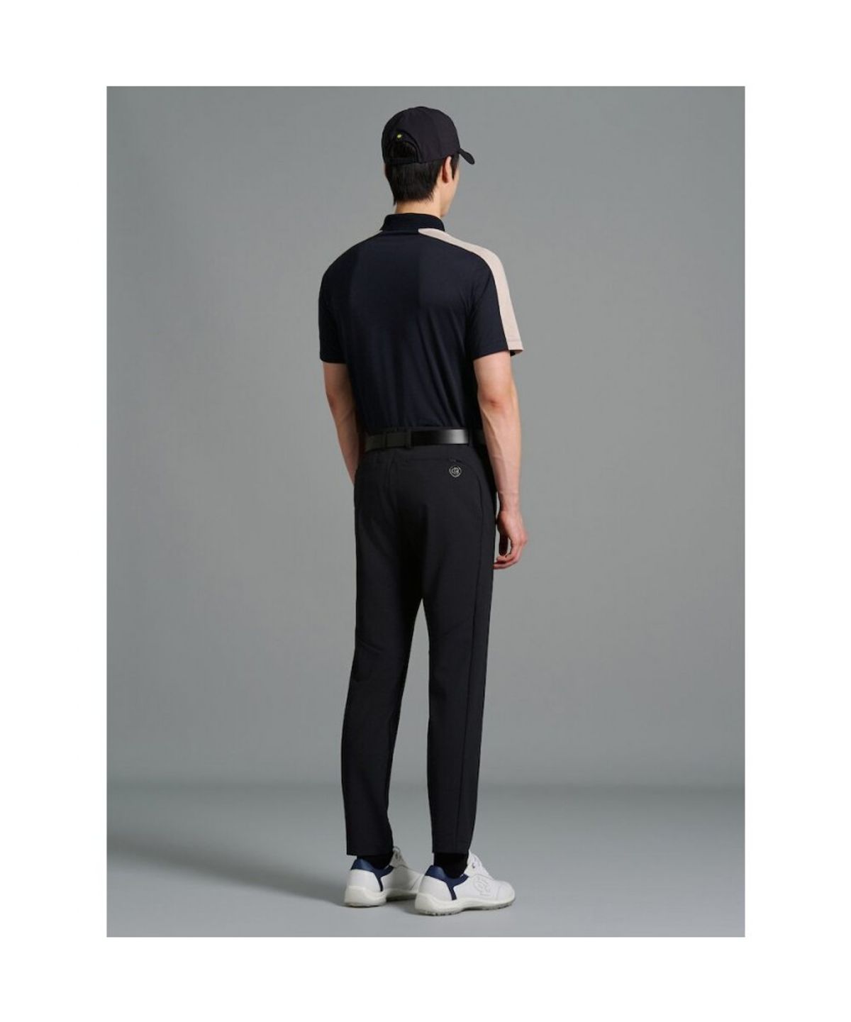 빈폴골프(BEANPOLE GOLF) [B_under] 남성 어깨 컬러 배색 반소매 티셔츠 - 블랙