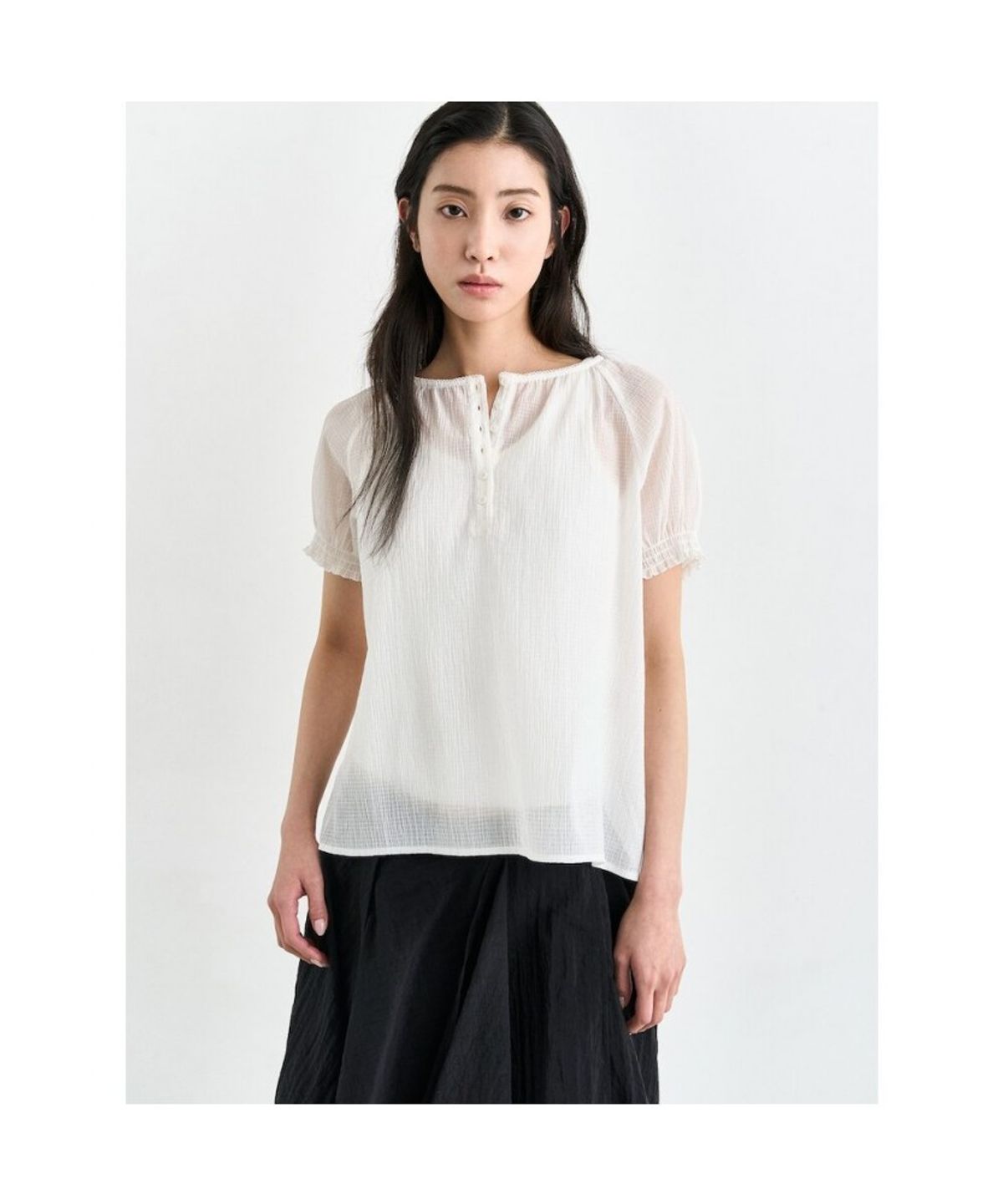 앙개(ANGGAE) Sheer Short Sleeve Blouse  White