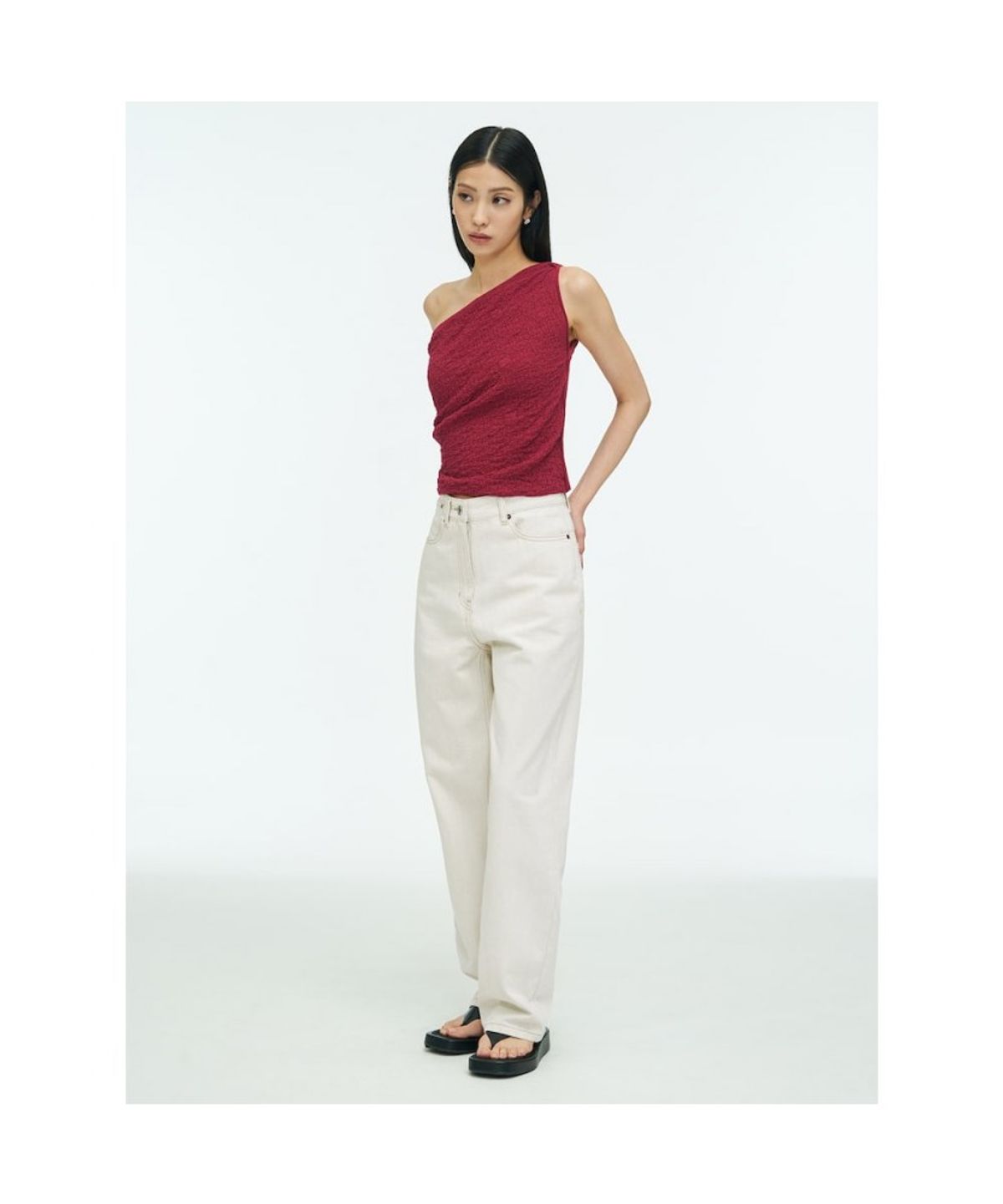 앙개(ANGGAE) Textured Tube Top  Red