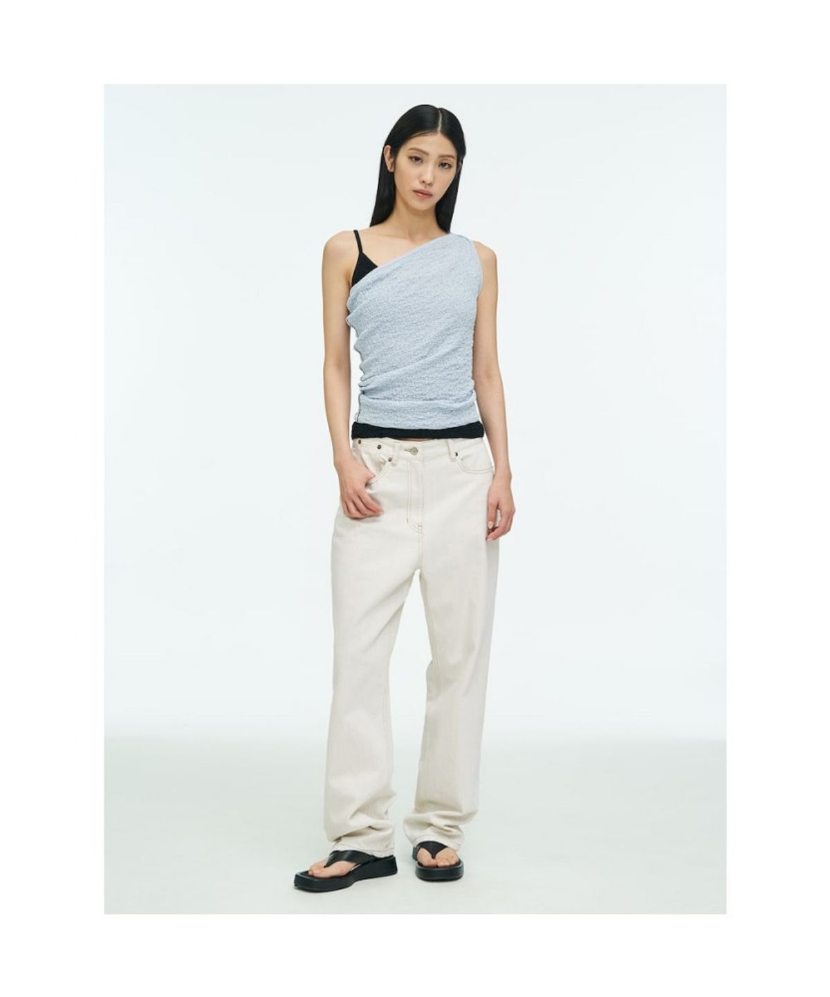 앙개(ANGGAE) Textured Tube Top  Blue