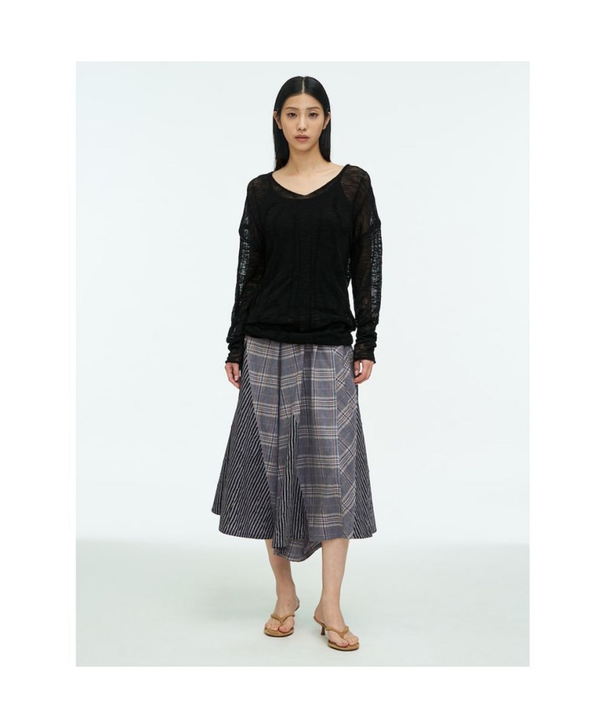 앙개(ANGGAE) Wave Knit Loose Pullover  Black