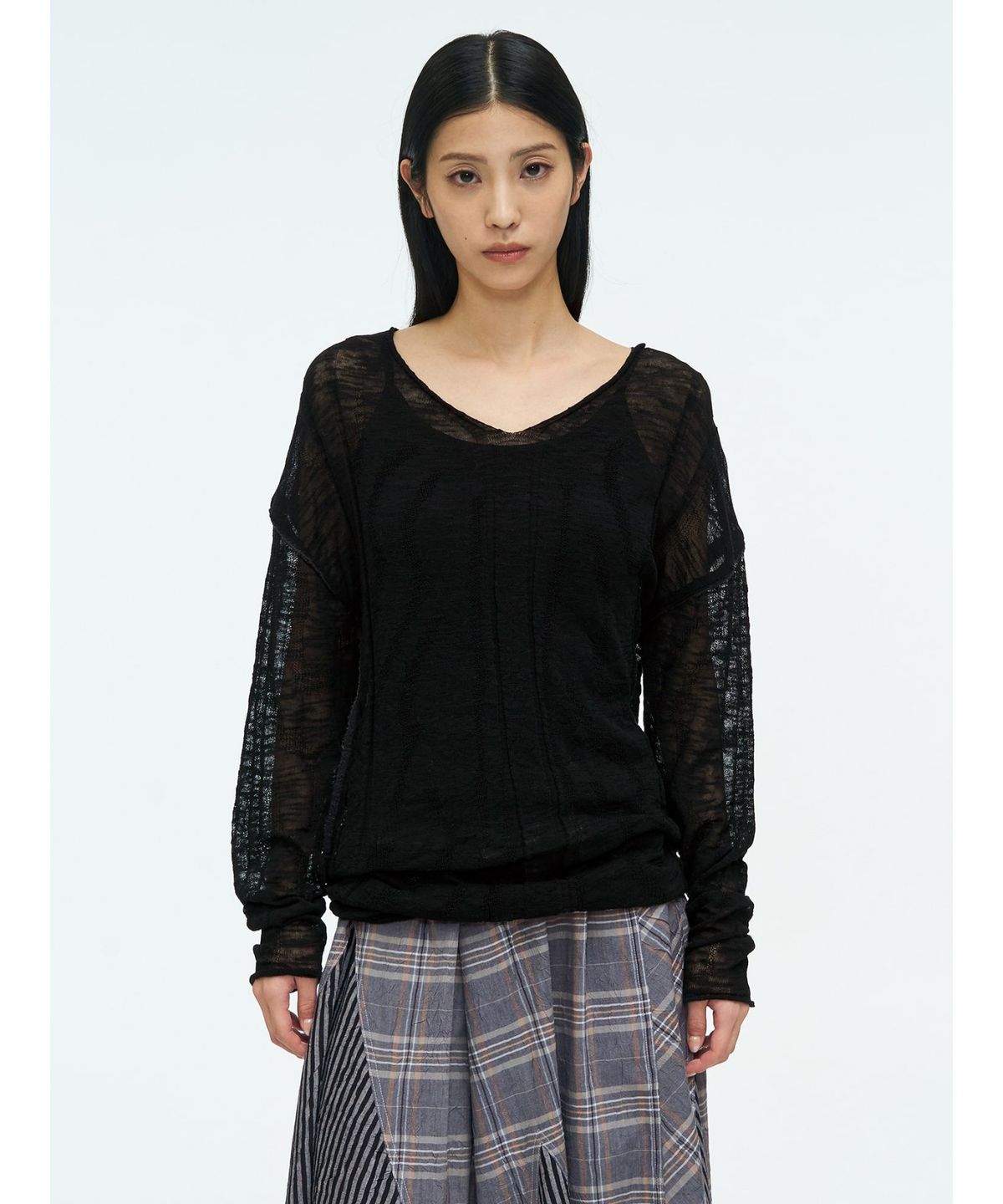 앙개(ANGGAE) Wave Knit Loose Pullover  Black