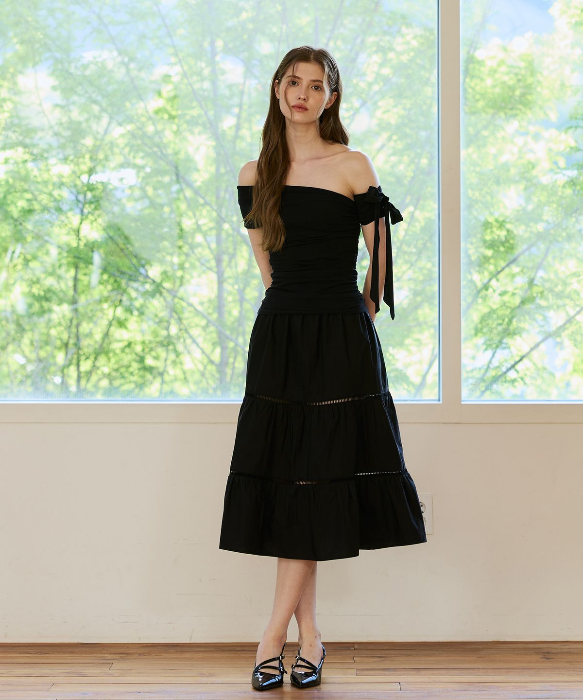아리킴(ARIKIM) MUSE TIERED MIDI SKIRT / BLACK