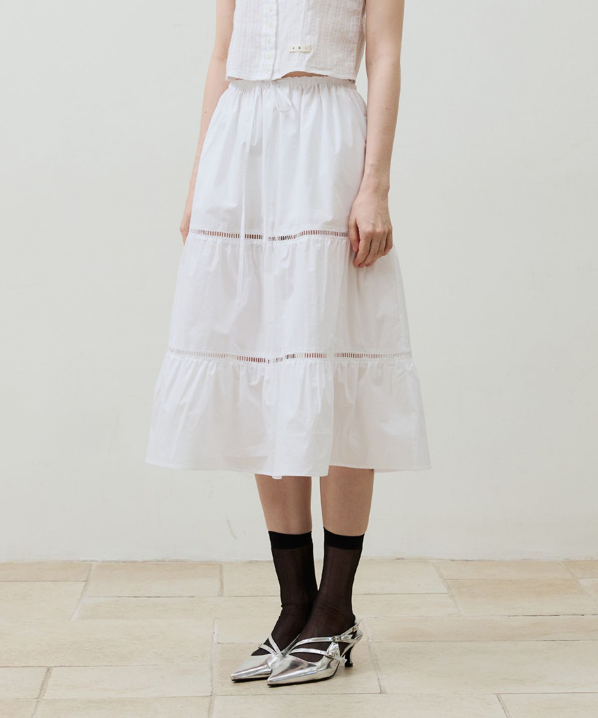 아리킴(ARIKIM) MUSE TIERED MIDI SKIRT / WHITE