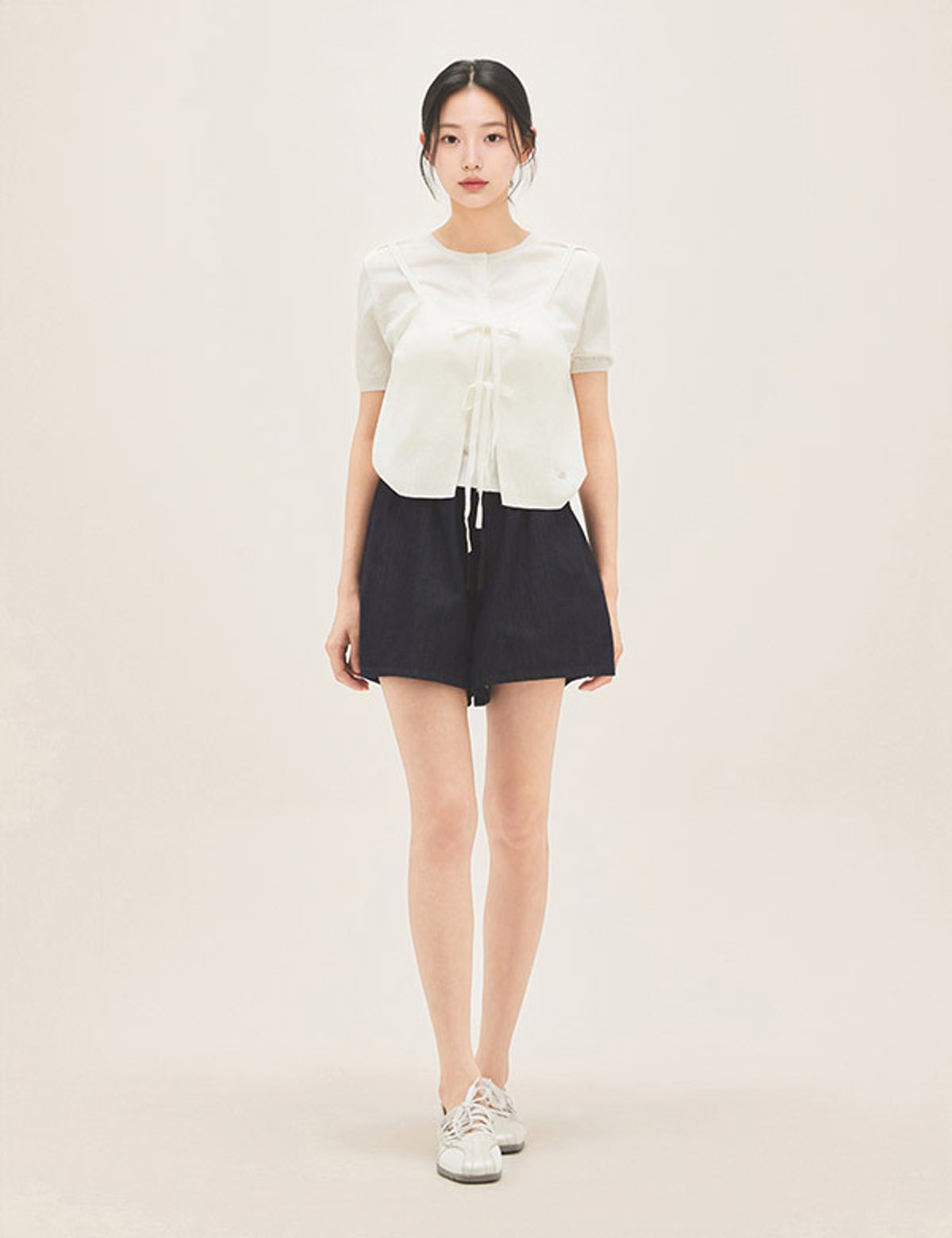 로엠(ROEM) RE 반팔 뷔스티에 매칭 가디건 (RMCKG23R13) RMCKG25RT3