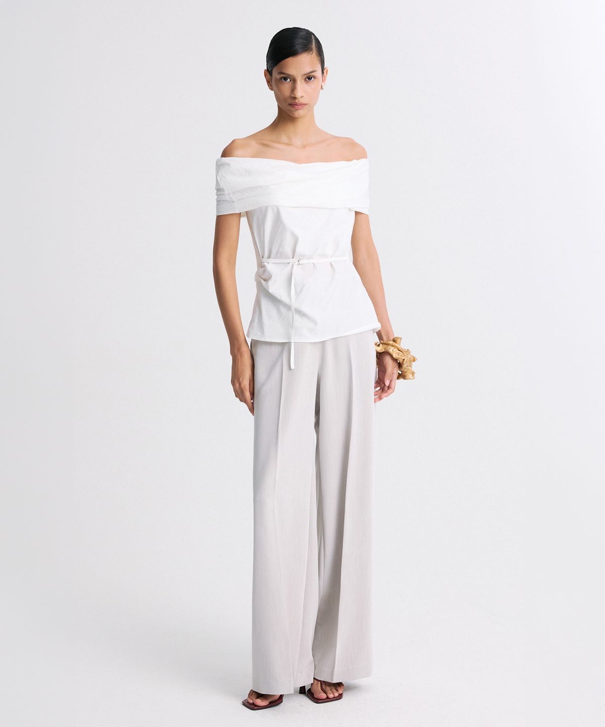 리이(RE RHEE) WIDE LEG PLEATED TROUSERS MIX OAT