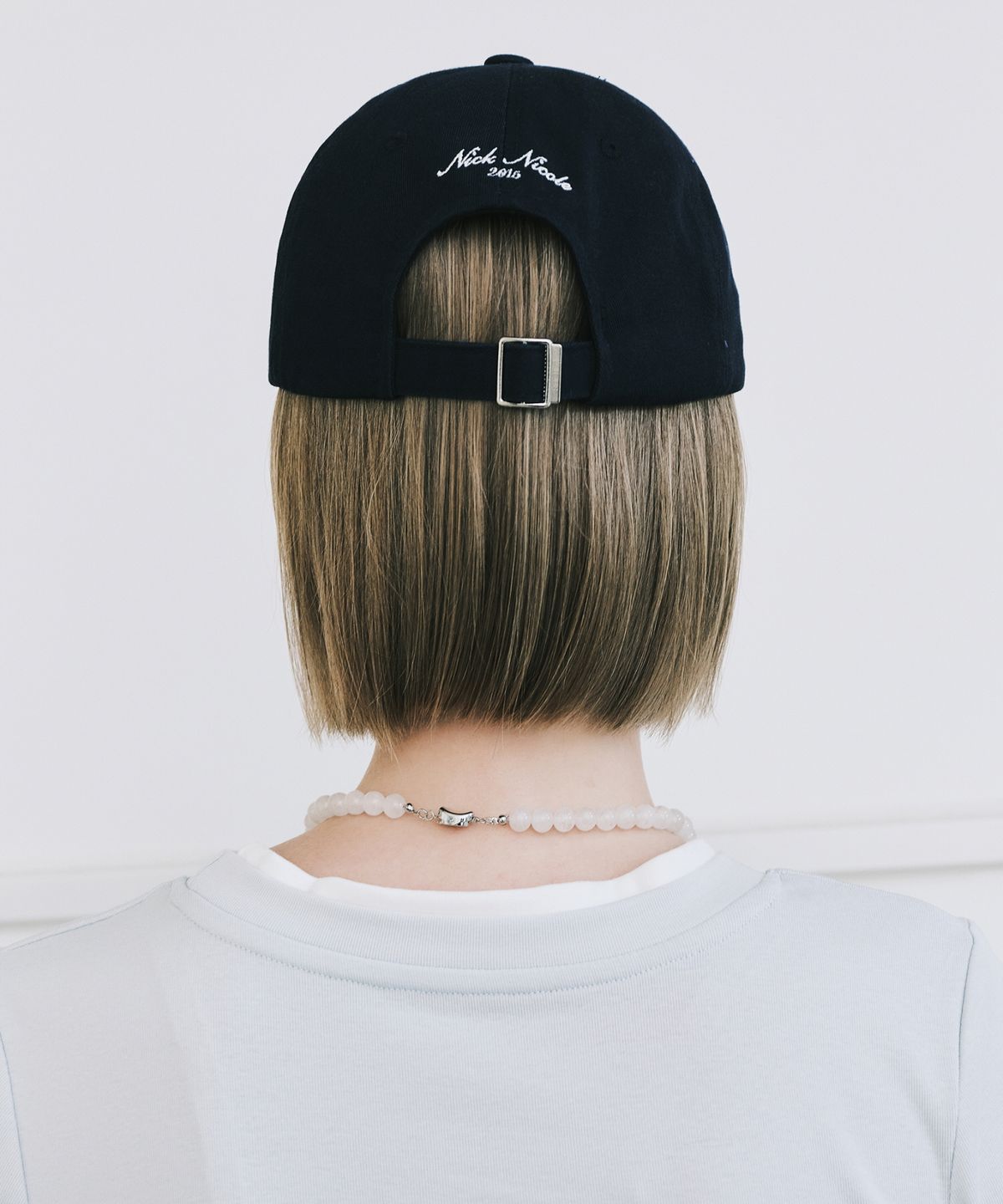 닉앤니콜(NICK&NICOLE) NICOLE LETTERING BALL CAP_NAVY