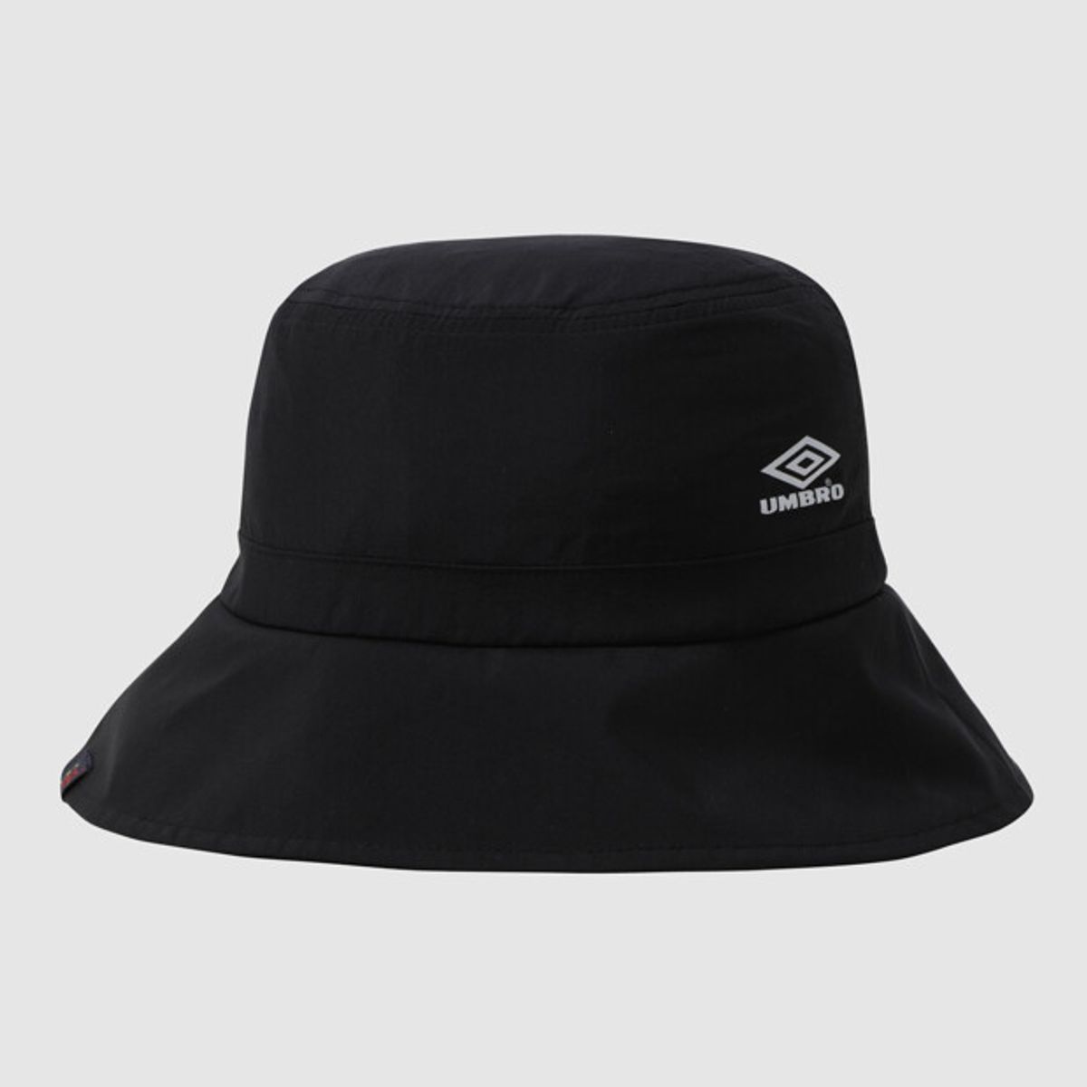 엄브로(UMBRO) 에센셜 2WAY 차양햇 블랙 UR221CHT51