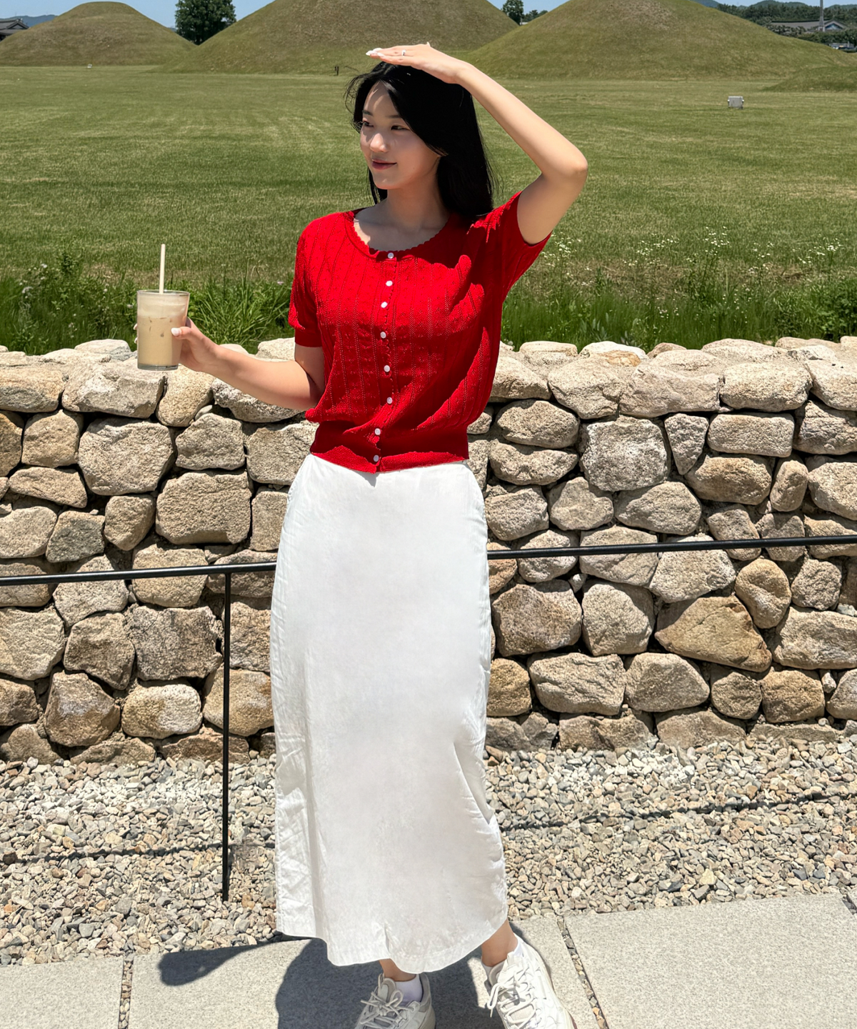 로엠(ROEM) 반팔 스칼럽 가디건 RMCKG26R13