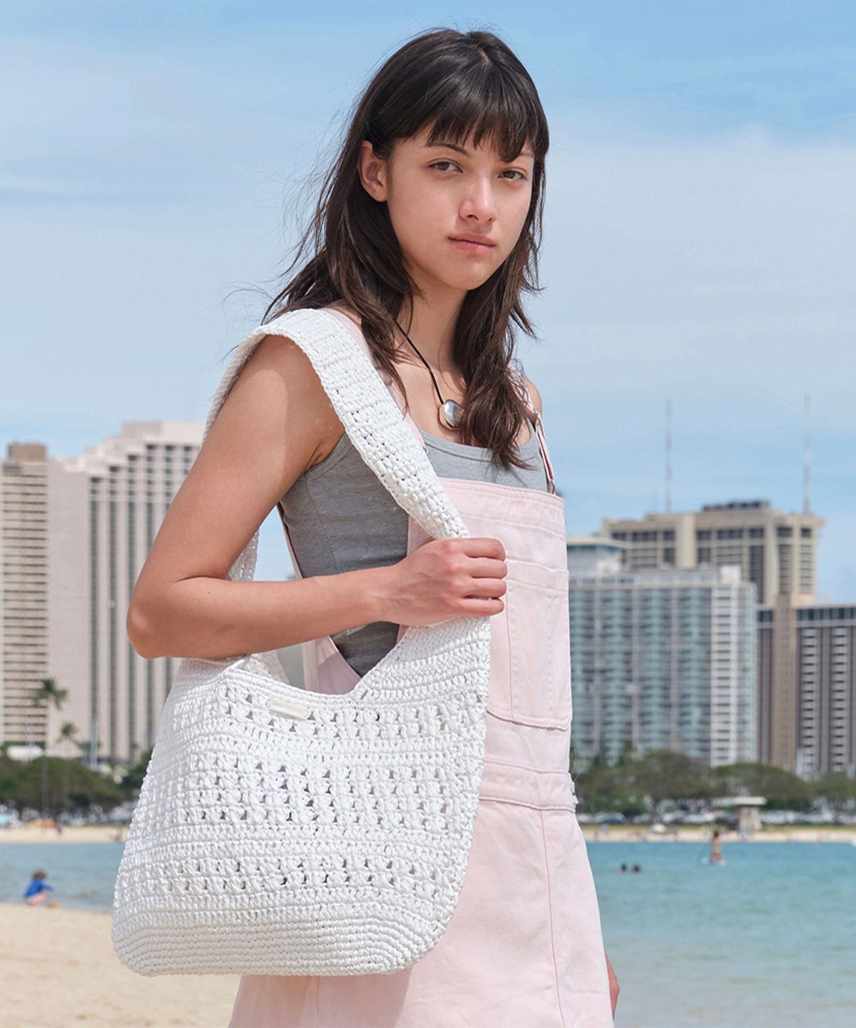 썸웨어버터(SOMEWHEREBUTTER) Ratty Handmade Bag - Ivory