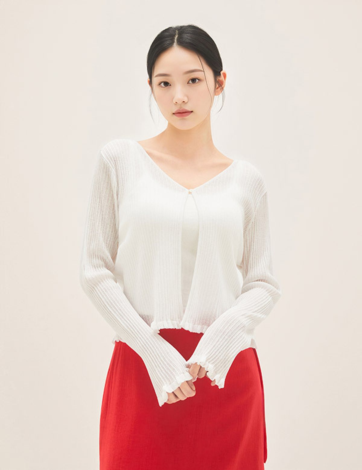 로엠(ROEM) 시스루 긴팔 가디건 RMCKG25RT2