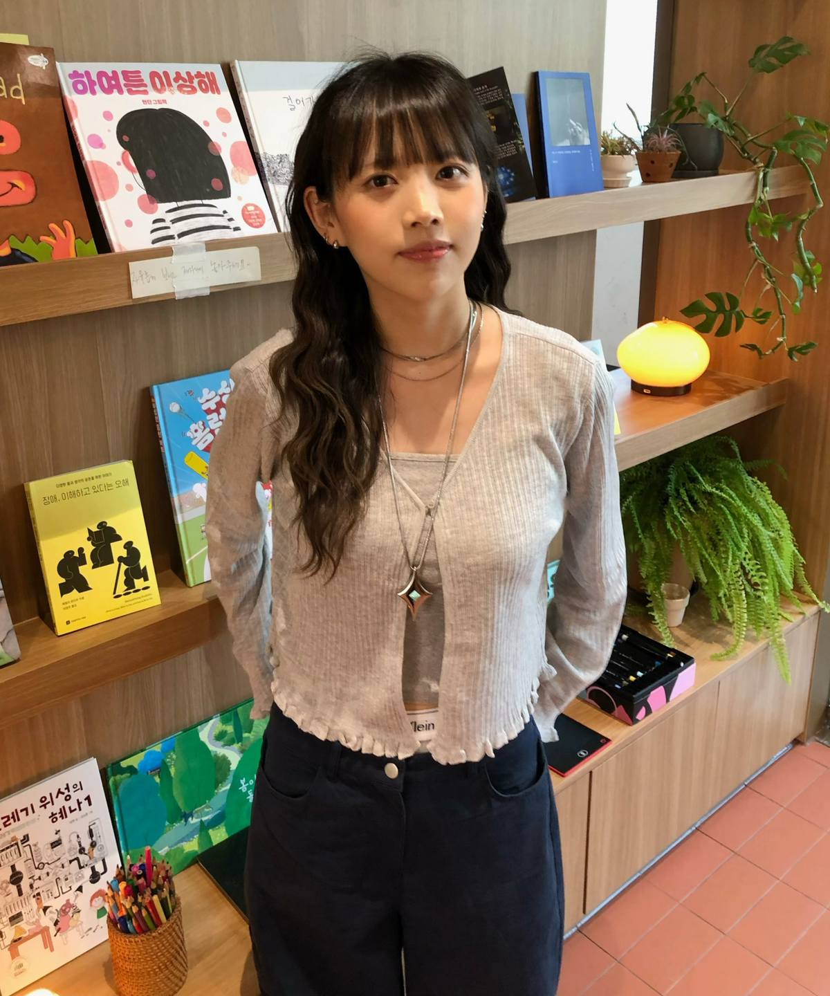 로엠(ROEM) 시스루 긴팔 가디건 RMCKG25RT2