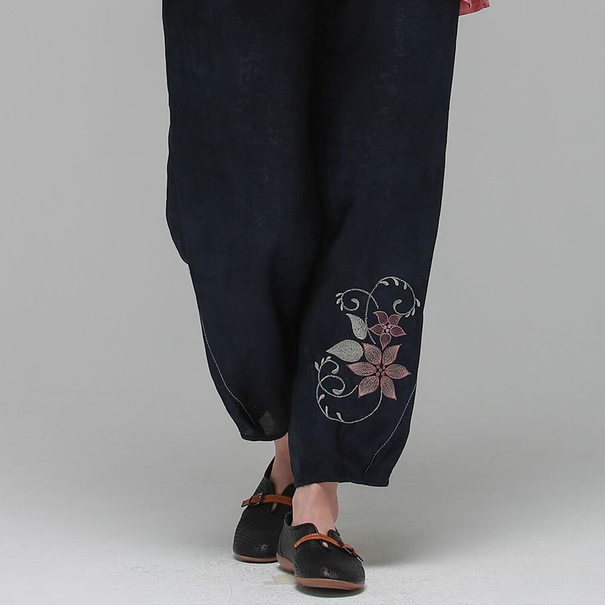 하랑한복(HARANG HANBOK) 나빌드리 여름 여성 인견 바지 네이비